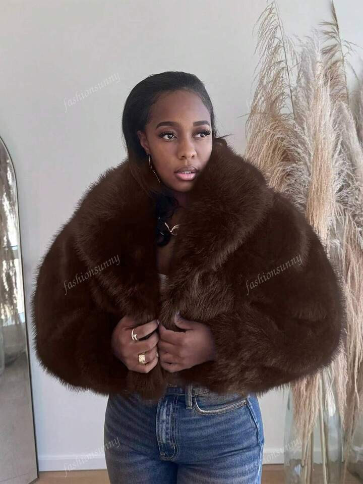 Autumn/Winter New Arrival Elegant Lady Faux Fur Collar Short Coat, Warm & Comfortable | SHEIN