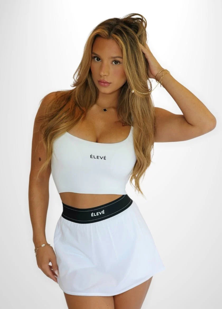 Court Side Skirt \u2013 High-Rise Tennis Skirt with Built-In Shorts | ÉLEVÉ