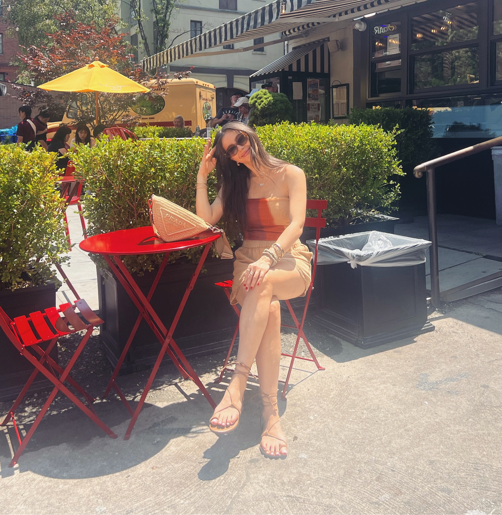 Tube top season in full swing 👏🏼

#LTKitbag #LTKstyletip #LTKshoecrush