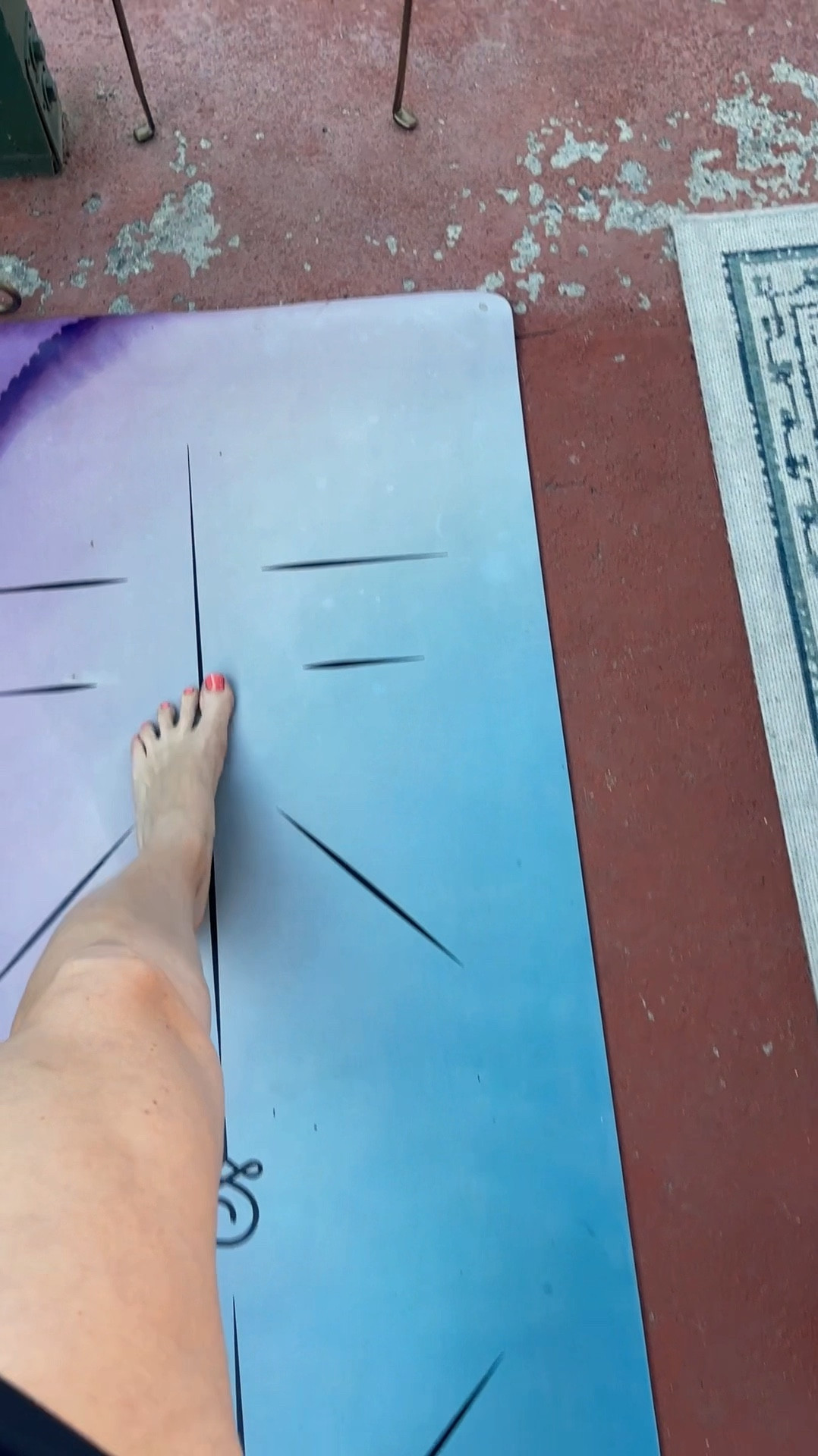 With my schedule, it’s important for me to find time for self-care and to stretch my body daily.

I love my Omala Alignn Pro yoga mat because the alignment markers guide my poses for better balance and symmetry. 

The luxurious texture offers a supportive grip, from gentle stretches to vigorous flows. Elevate your practice with the Align Pro—where innovation meets movement.

#HumansofOmala #Omalalife #yoga #LauraLilyFitness 

#LTKFitness