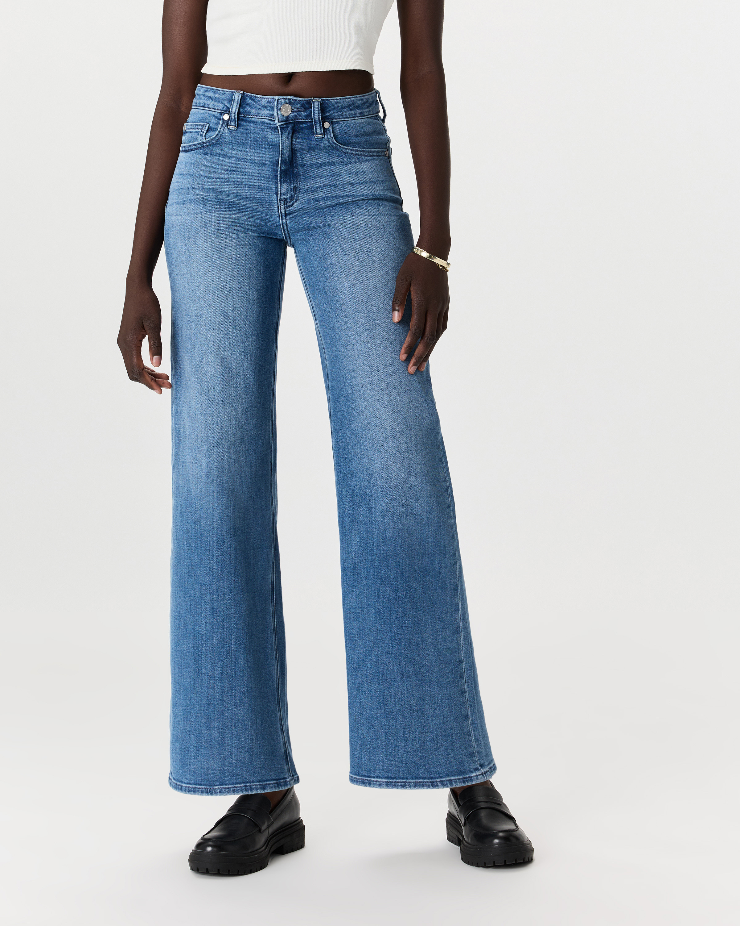 Quince | Women's Bella Stretch Wide Leg Jeans in Seaside Blue, Size 27, Organic Cotton | Quince