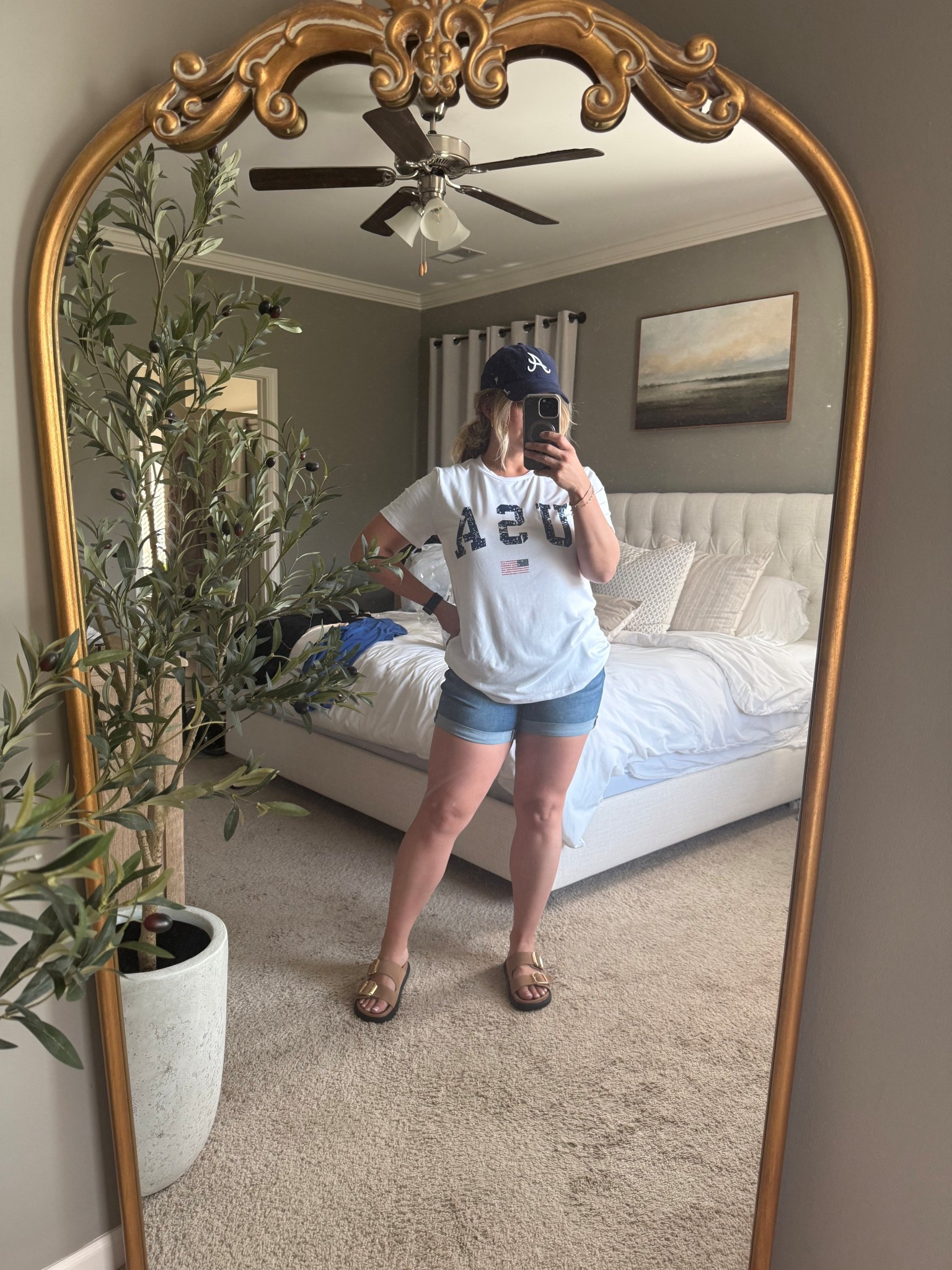 The perfect USA tee for summer holidays
Memorial Day outfit
July 4th outfit
4th of July outfit


#LTKSaleAlert #LTKootd #LTKgrwm