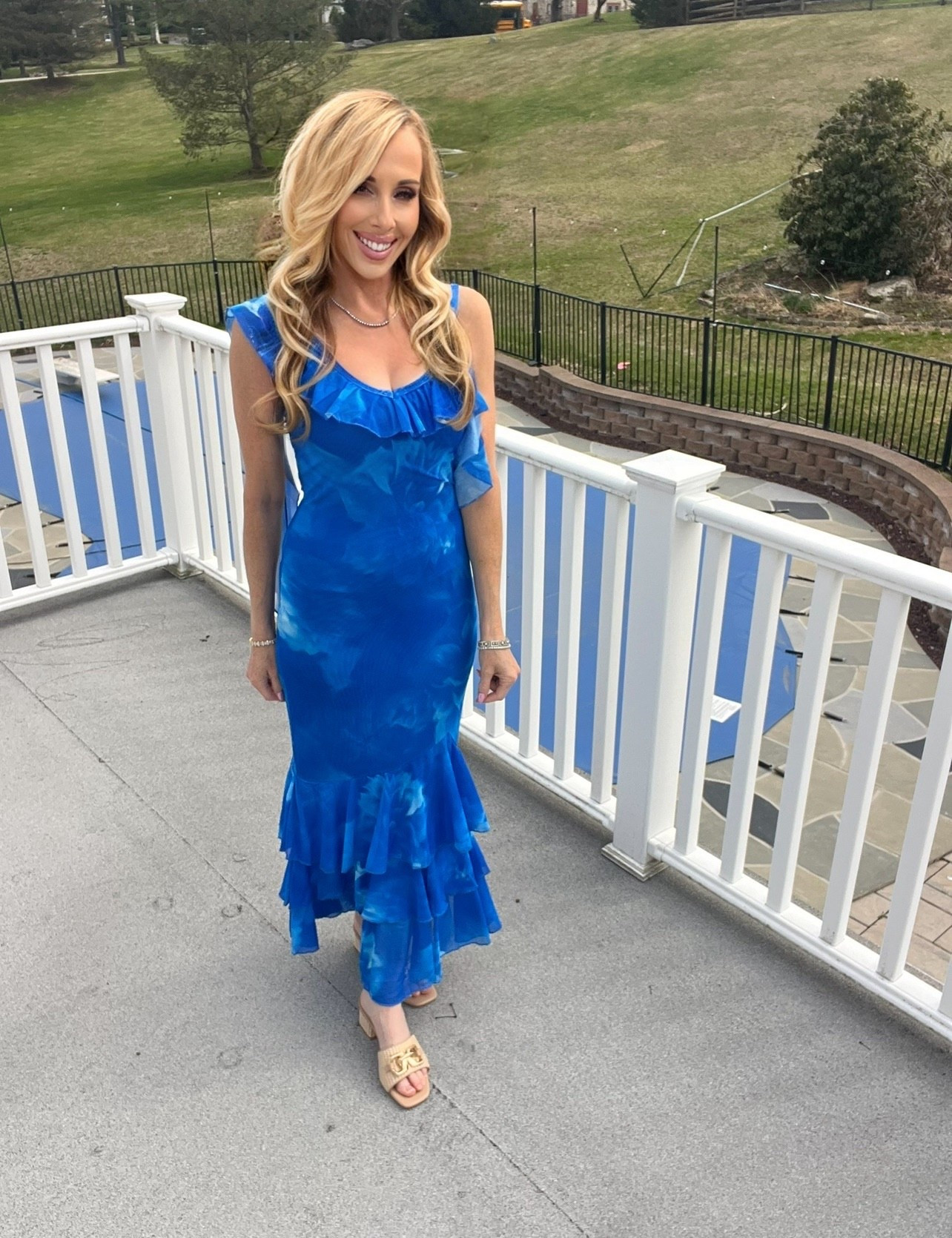 Gorgeous blue floral ruffle event dress 🩷🩷

#LTKootd #LTKSaleAlert #LTKmomlife