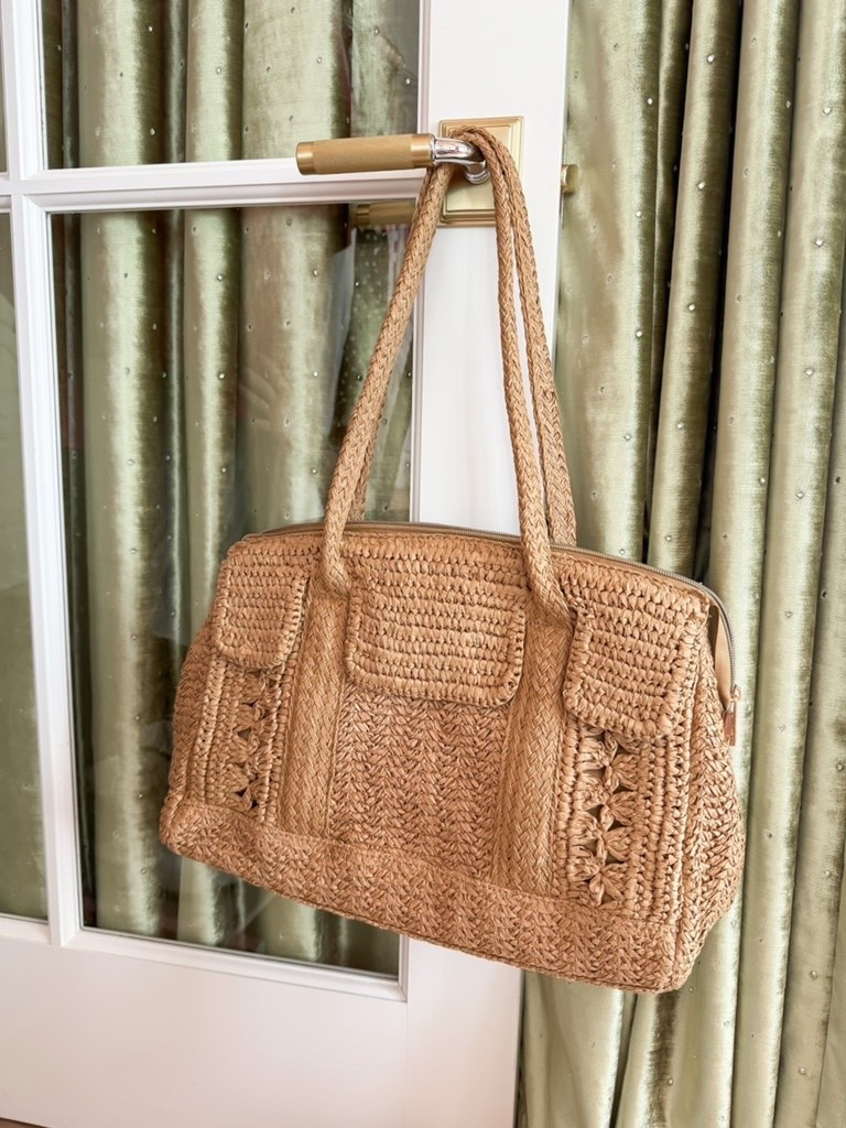 Love a raffia bag!

#LTKgrwm #LTKmomlife #LTKootd