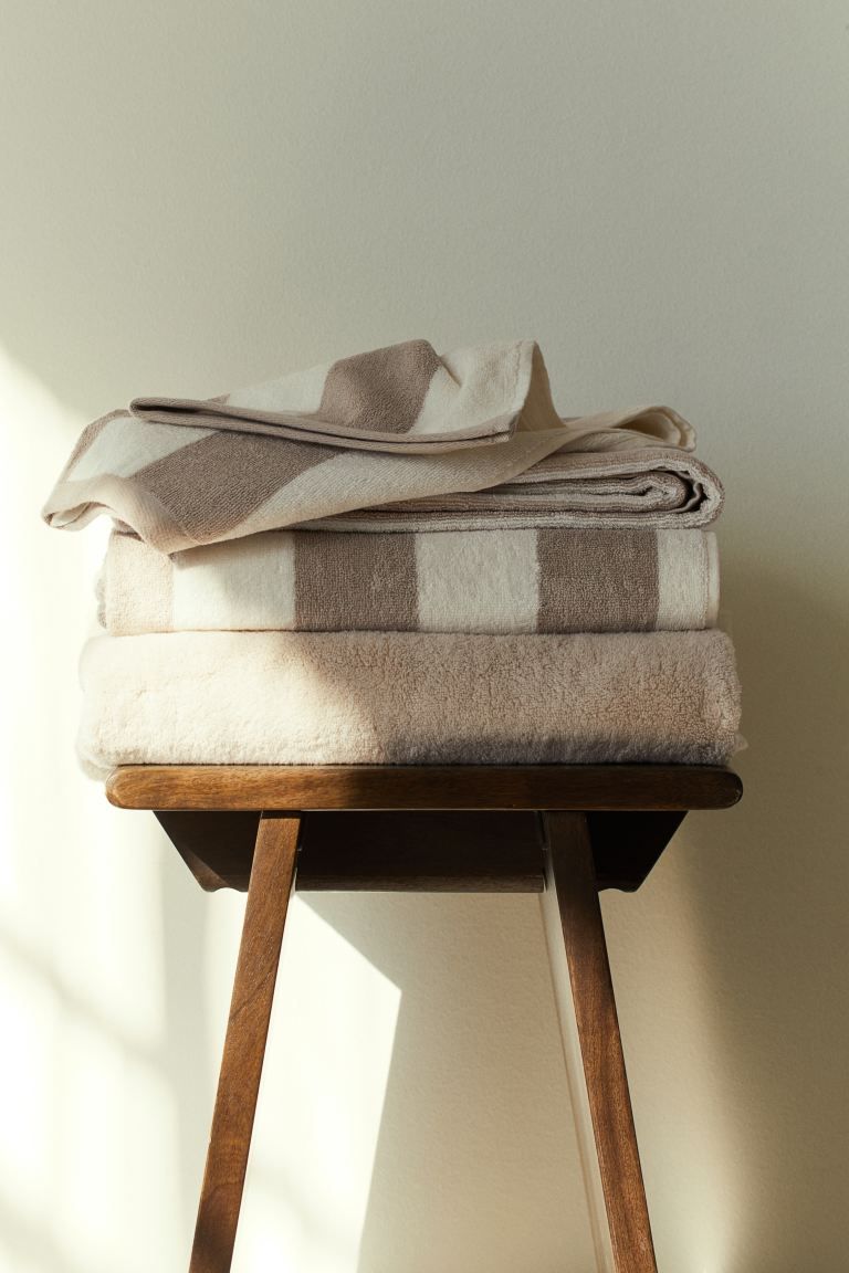 Bath Towel - Beige/striped - Home All | H&M US | H&M (US + CA)