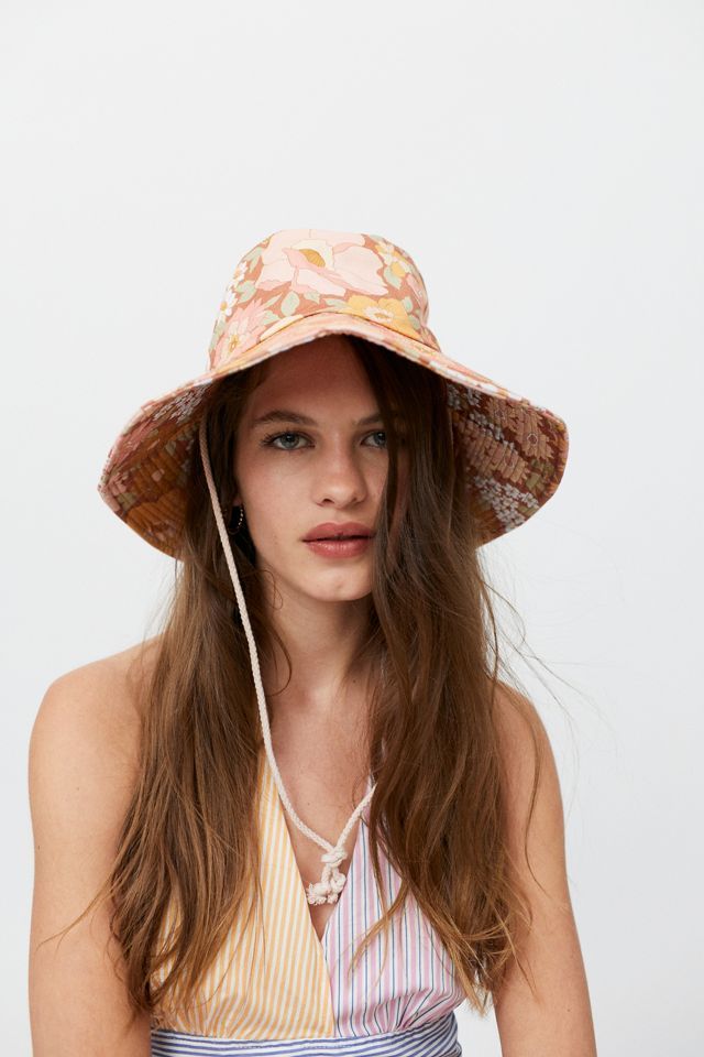 Billabong Far Out Oversized Bucket Hat | Urban Outfitters (US and RoW)