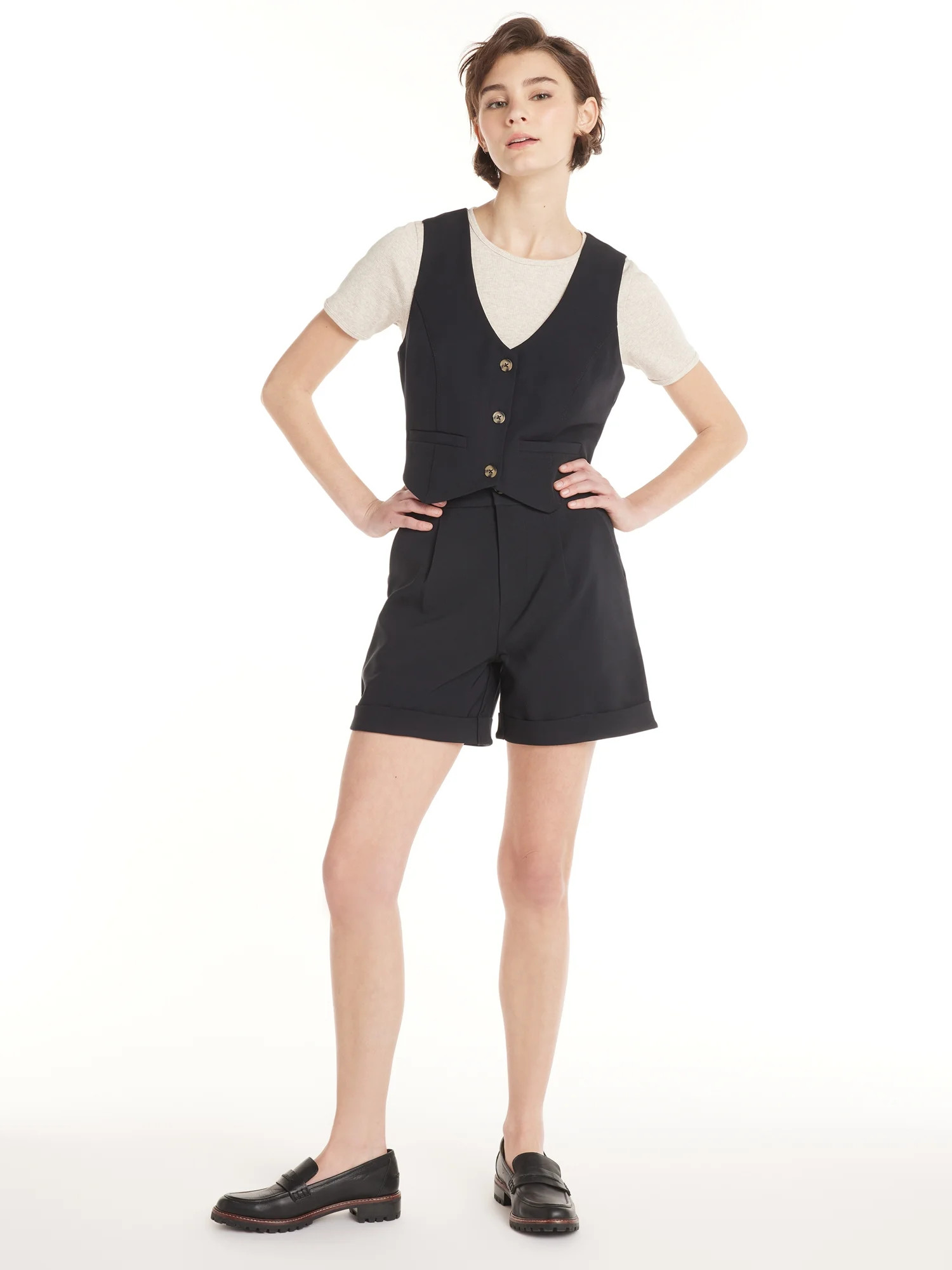 Madden NYC Women's Suiting Short, 5.5” Inseam, Sizes XS-3XL | Walmart (US)