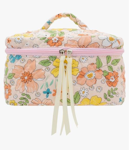 How cute is this makeup bag?? 
🔗 to this and other girly things on Amazon 💕

#LTKBeauty #LTKGiftGuide #LTKFindsUnder50