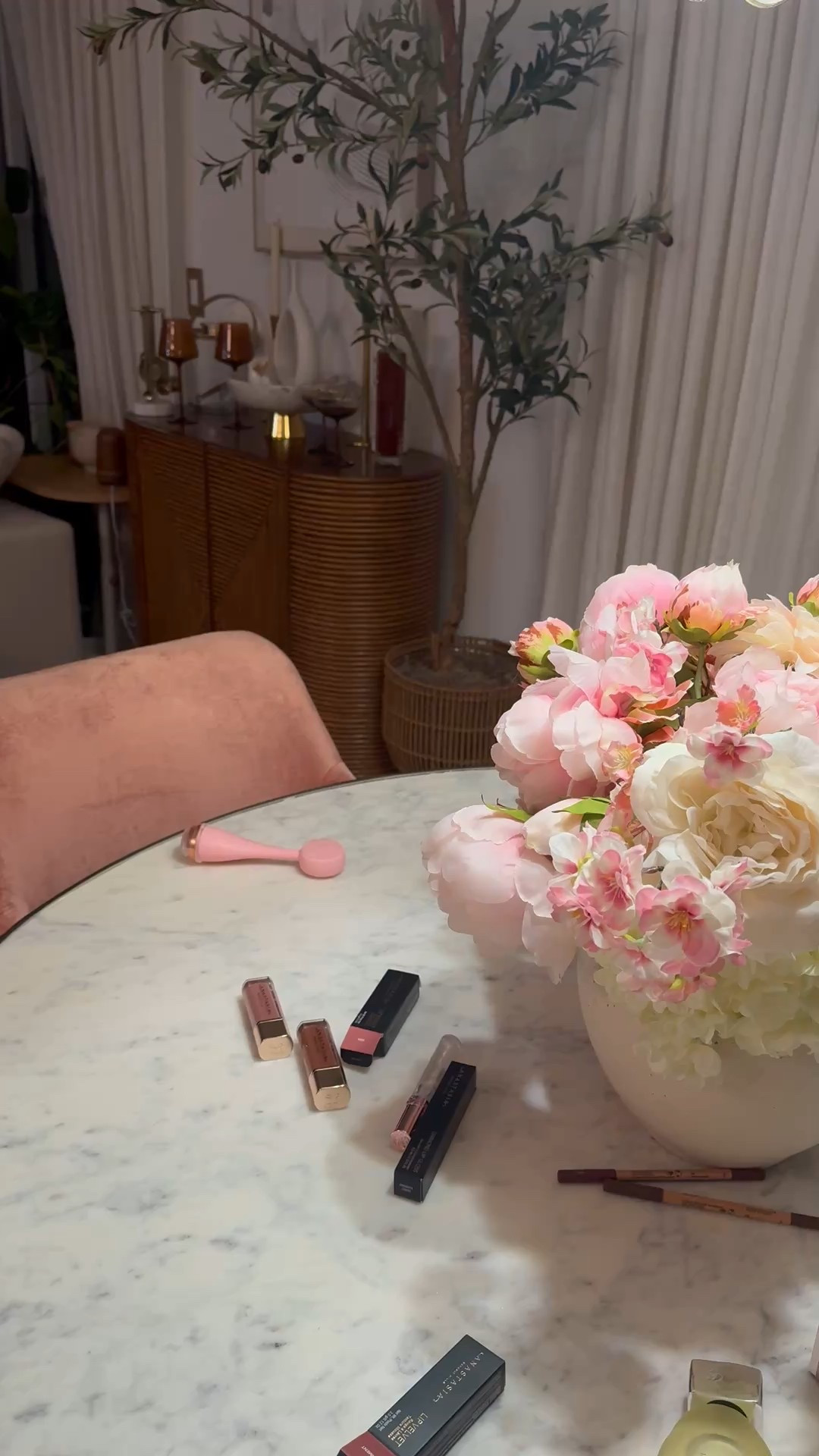 20% off full size fragrance at Sephora till 12/24 

What kinda fragrance are you looking for? 

#LTKFindsUnder100 #LTKSaleAlert #LTKBeauty