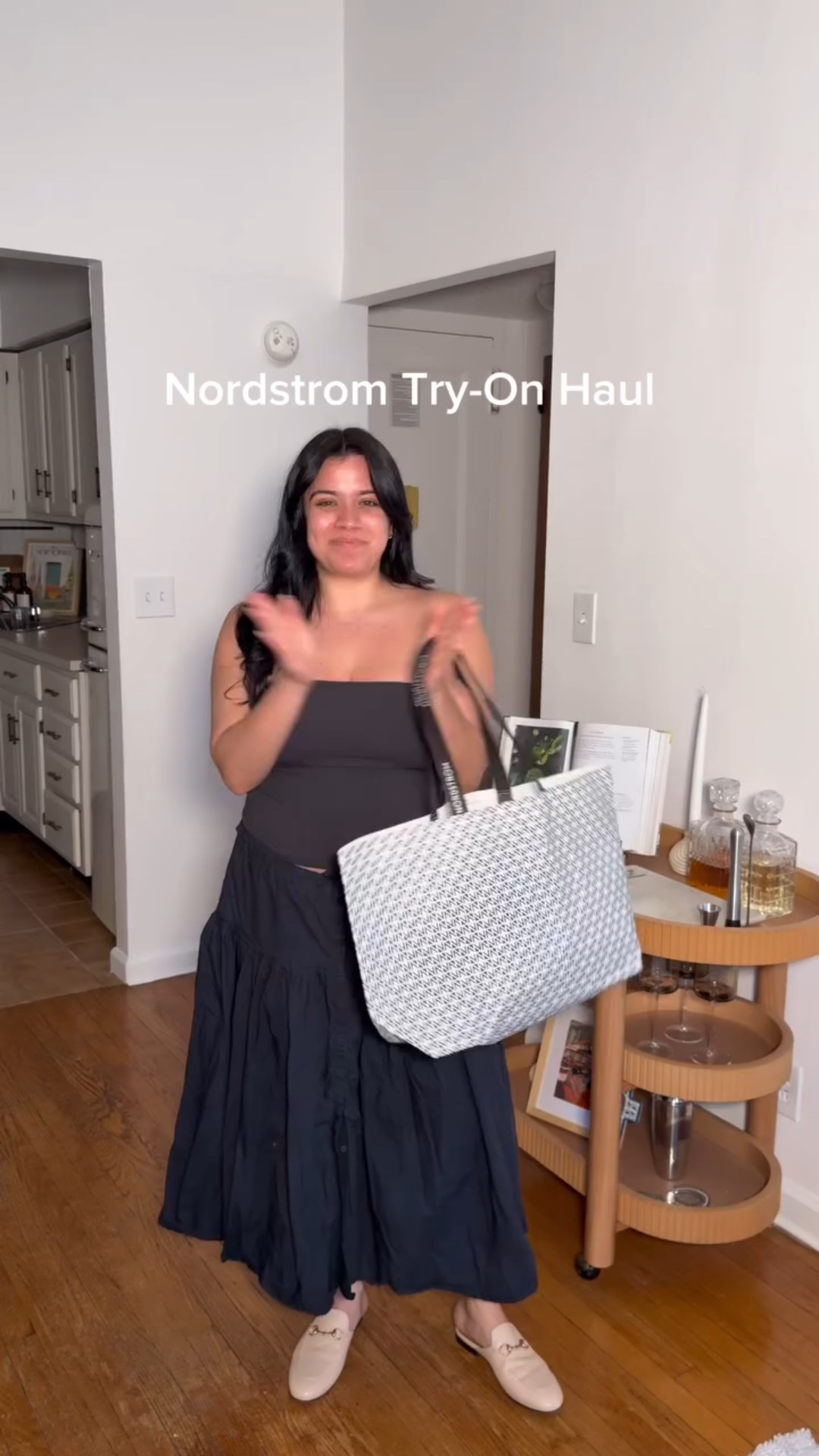 🌴✨ Bali bound with my Nordstrom try-on haul! Perfect looks for sun and fun! ☀️👙

This is my first of many hauls coming this week ✨

T-Minus 6 days till my next trip w/ @theworldwithinus_ 💕

#nordstromhaul #size10fashion #balitrip #balioutfit