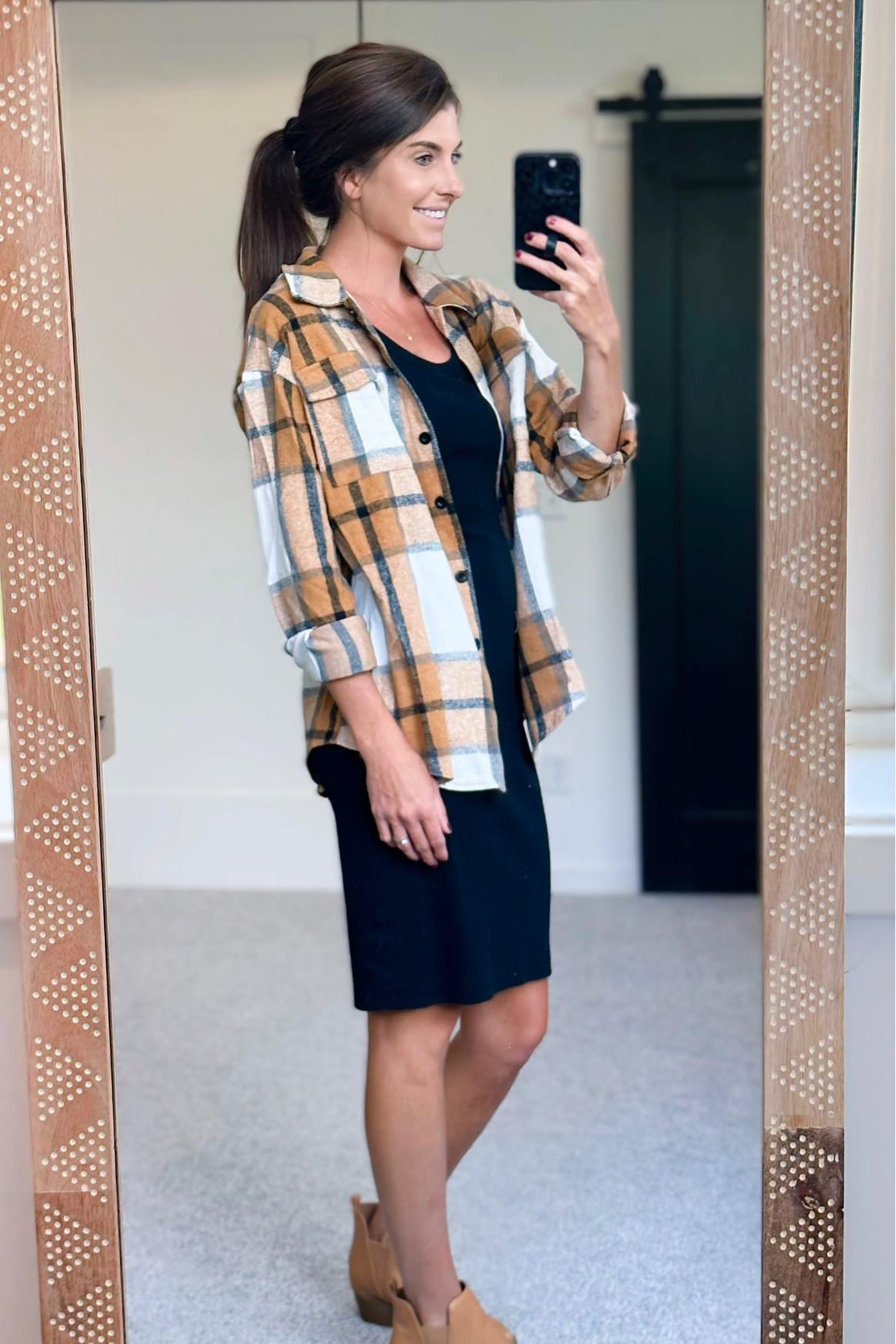 Here a cute fall outfit idea: black ribbed dress, plaid shirt and stylish boots!
#fallfashion #amazonfinds #outfitinspo #fashionfinds

#LTKSeasonal #LTKstyletip #LTKFind