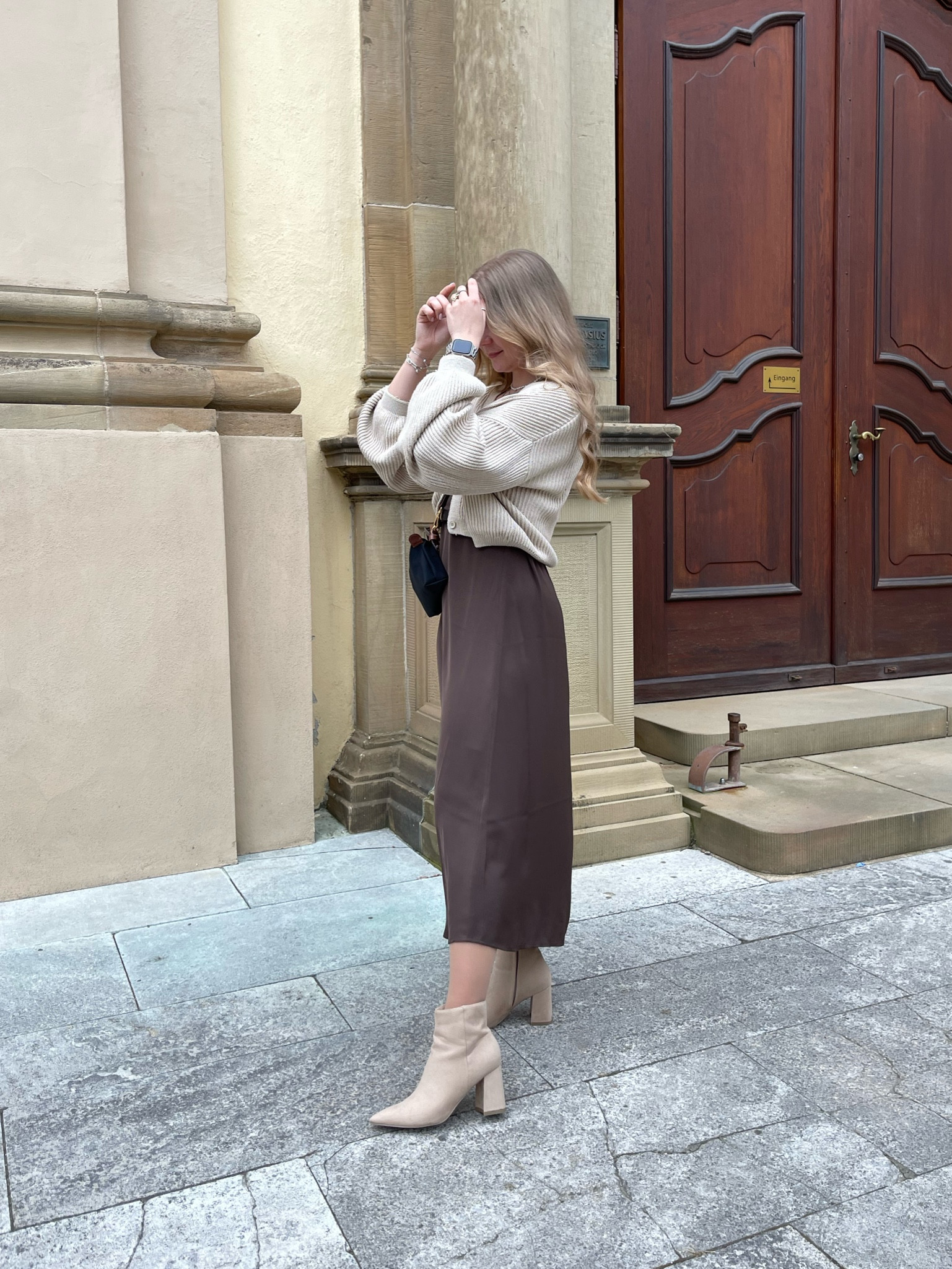 festive outfit 🫶🏼💫🤍 #ootd #outfit #festive #christmas #style #fashion 

#LTKeurope #LTKstyletip #LTKHoliday