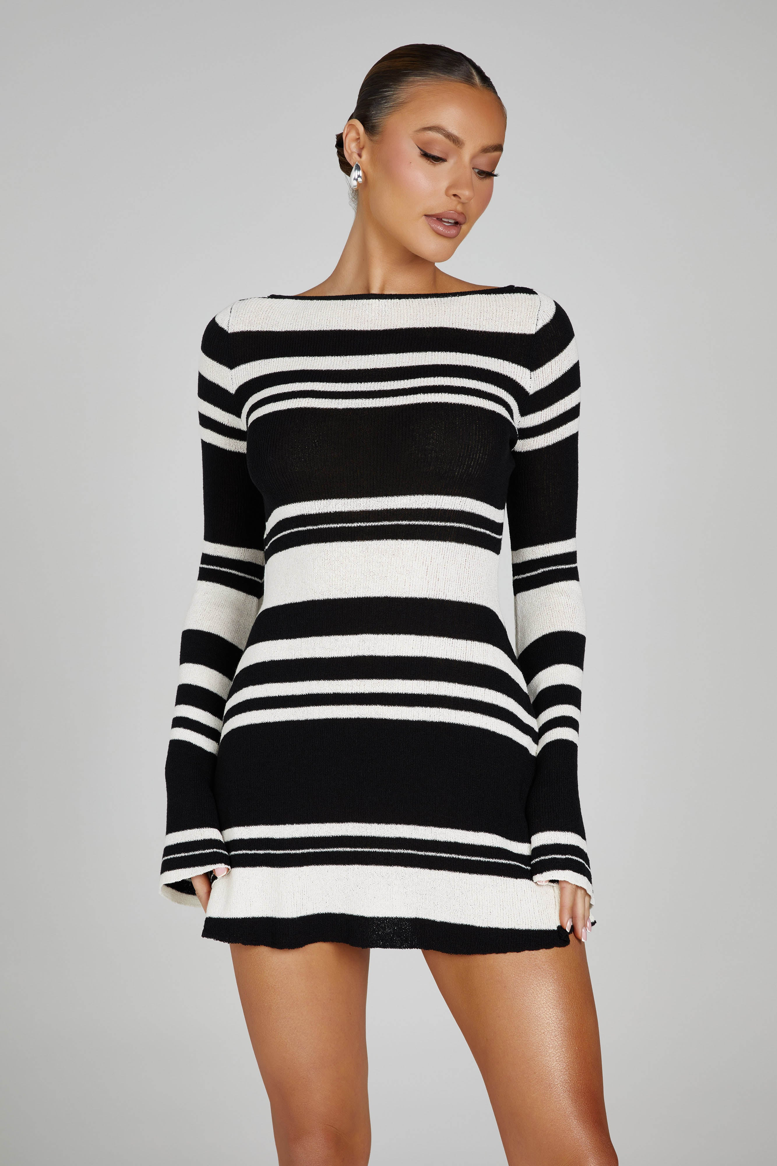 Zahra Long Sleeve Open Back Mini Knit Dress - Black/White | MESHKI US
