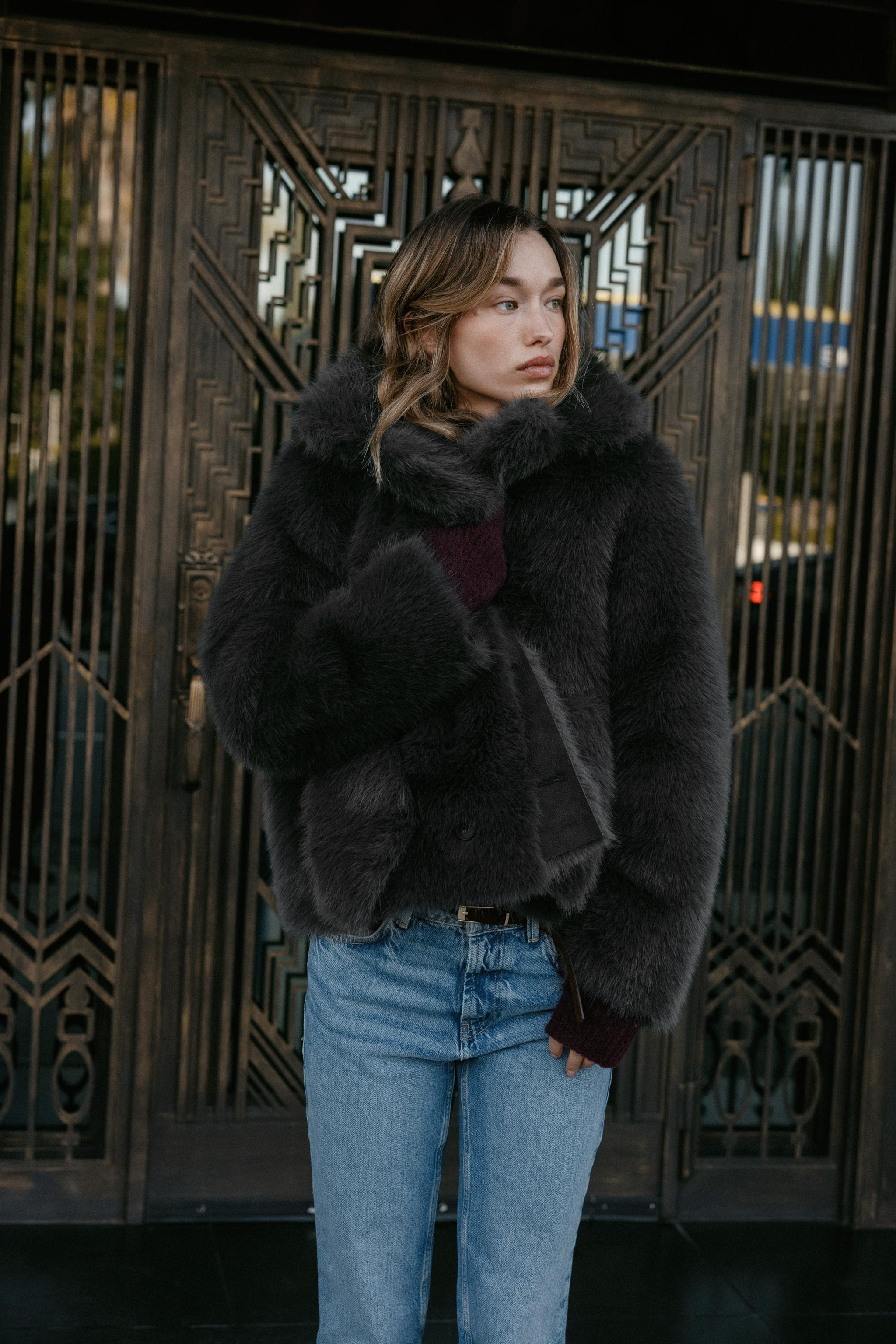 Coat made of wool blend fabric. Round neckline with detachable scarf and long sleeves. Front welt... | Zara US