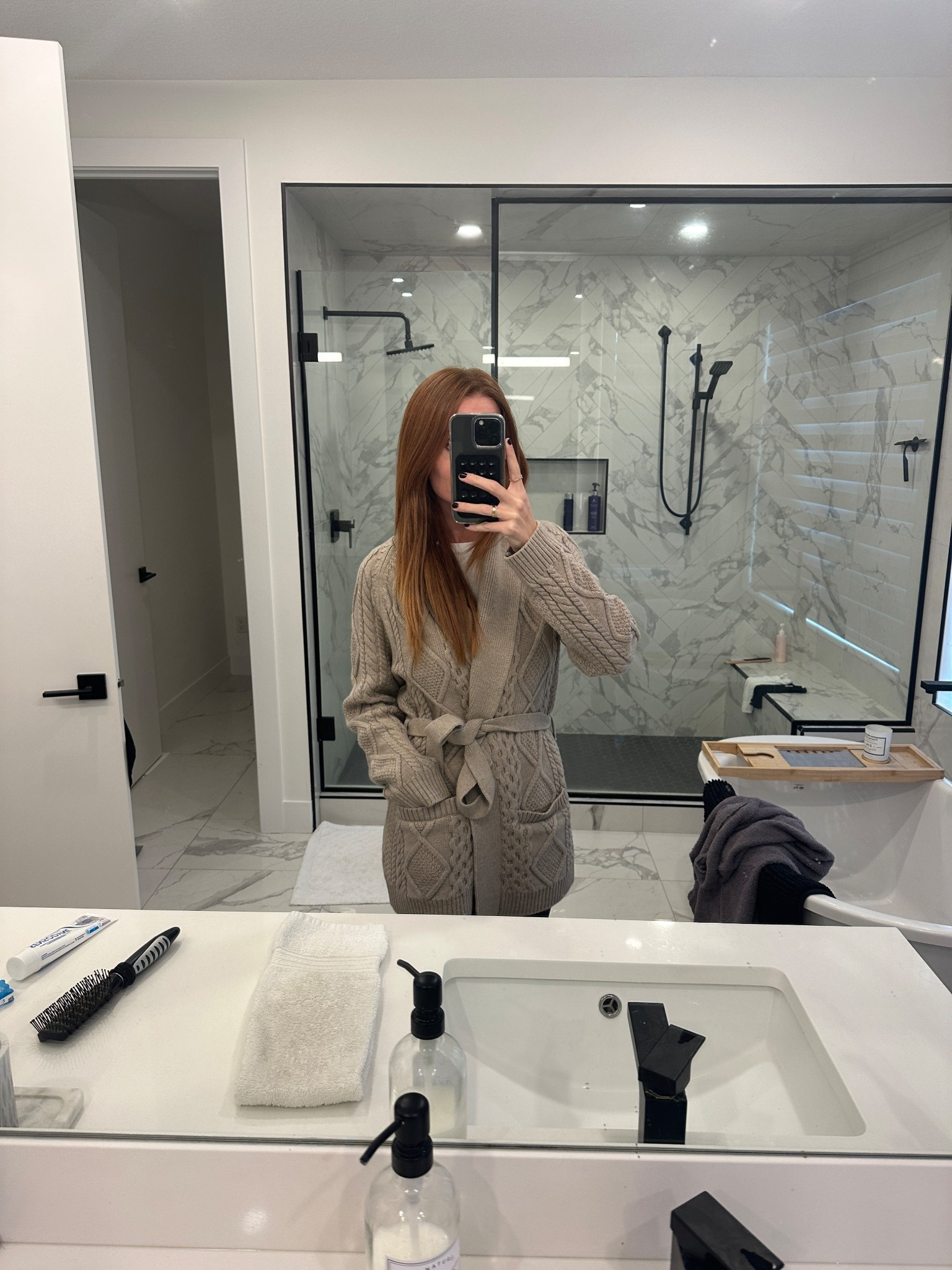 Obsessed with this wrap cardigan 🤎

#LTKfall #LTKwinter #LTKstyletip