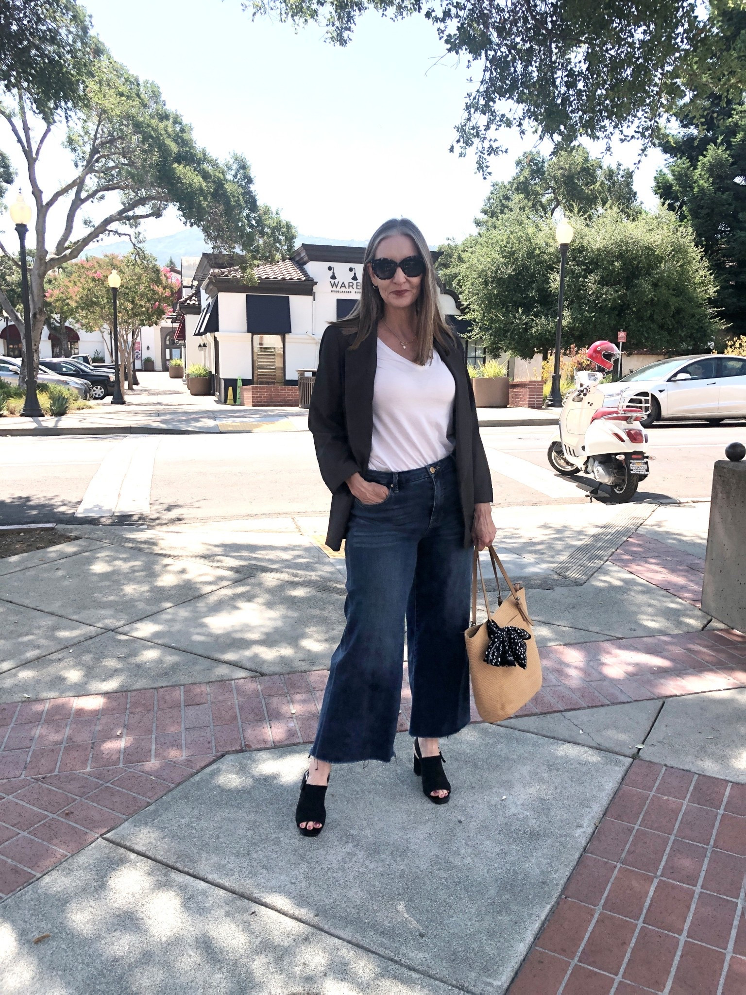 Capsule wardrobe basics. #whitetee #grayblazer #widelegjeans

#LTKOver40 #LTKootd #LTKSeasonal