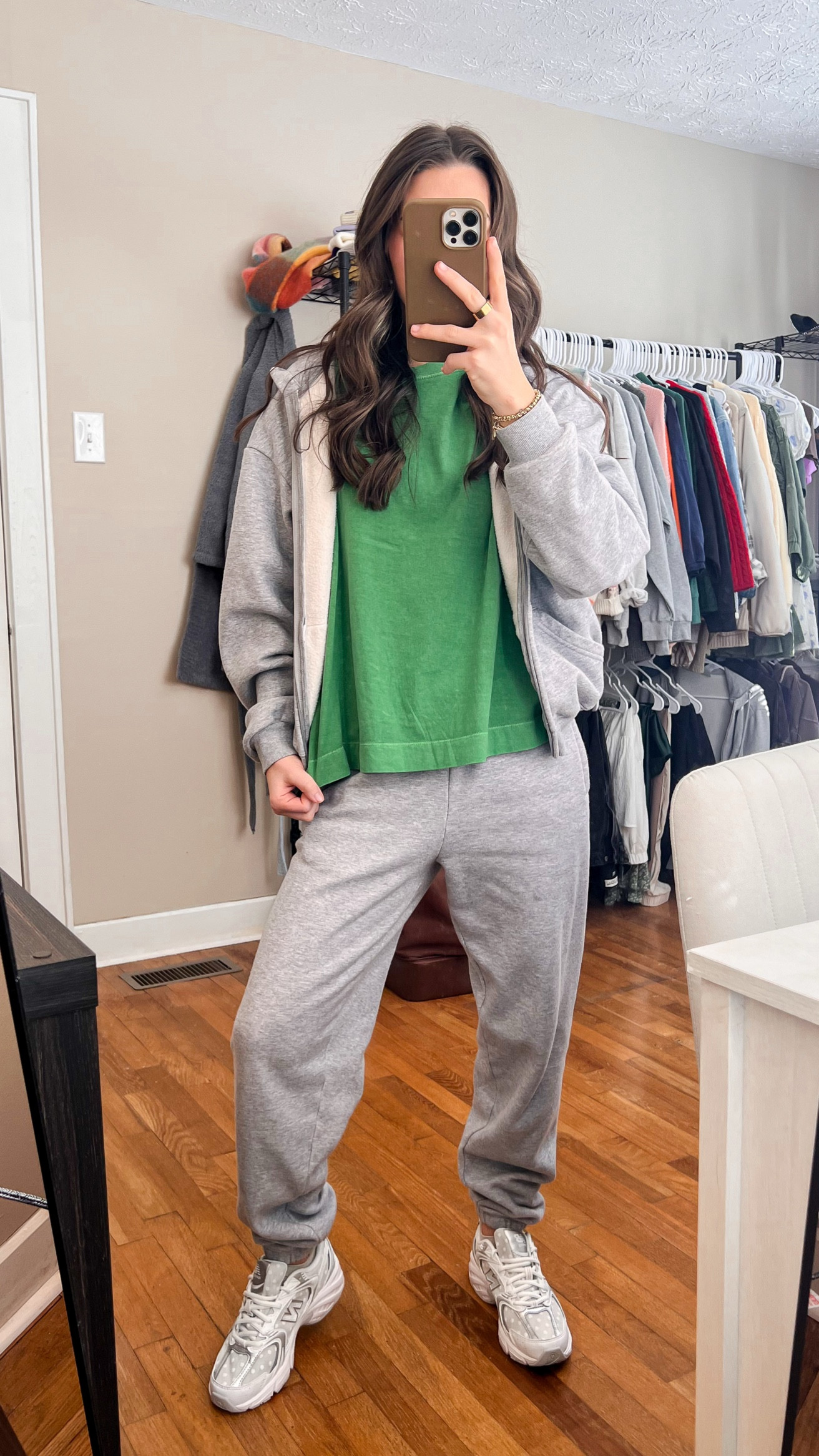 Skims x Old Navy x New Balance 🔥

#LTKActive #LTKStyleTip
