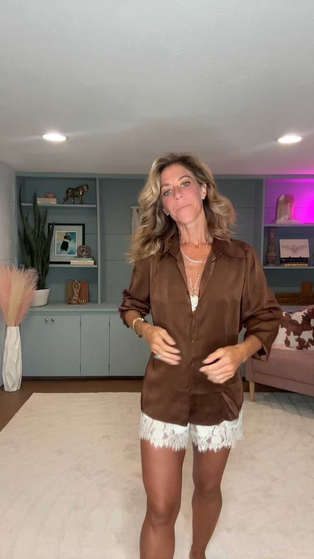 Great button down 

#LTKFallSale #LTKStyleTip #LTKSeasonal