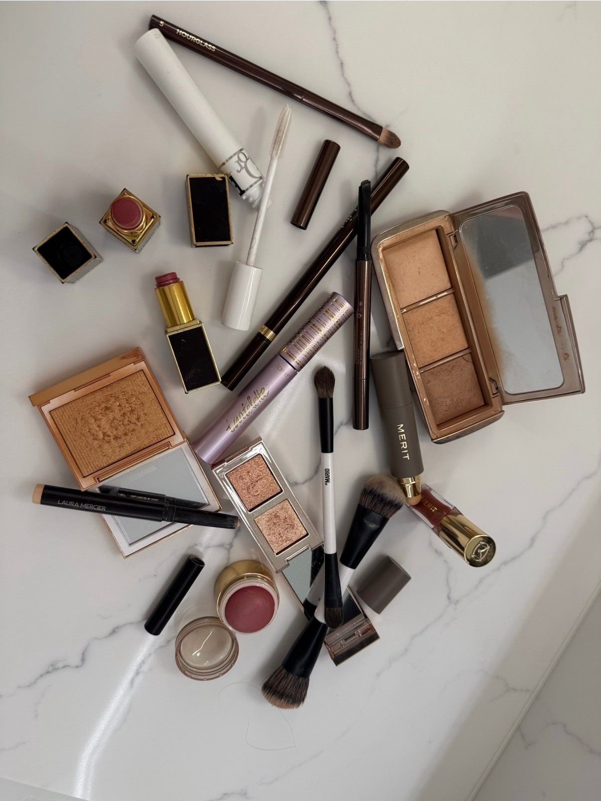 Top beauty everyday favorites I’m always re purchasing! 



Beauty favorites, beauty must haves, beauty, hair, hair products, makeup routine, GRWM, fragrance, perfume

#LTKgrwm #LTKBeauty #LTKselfcare