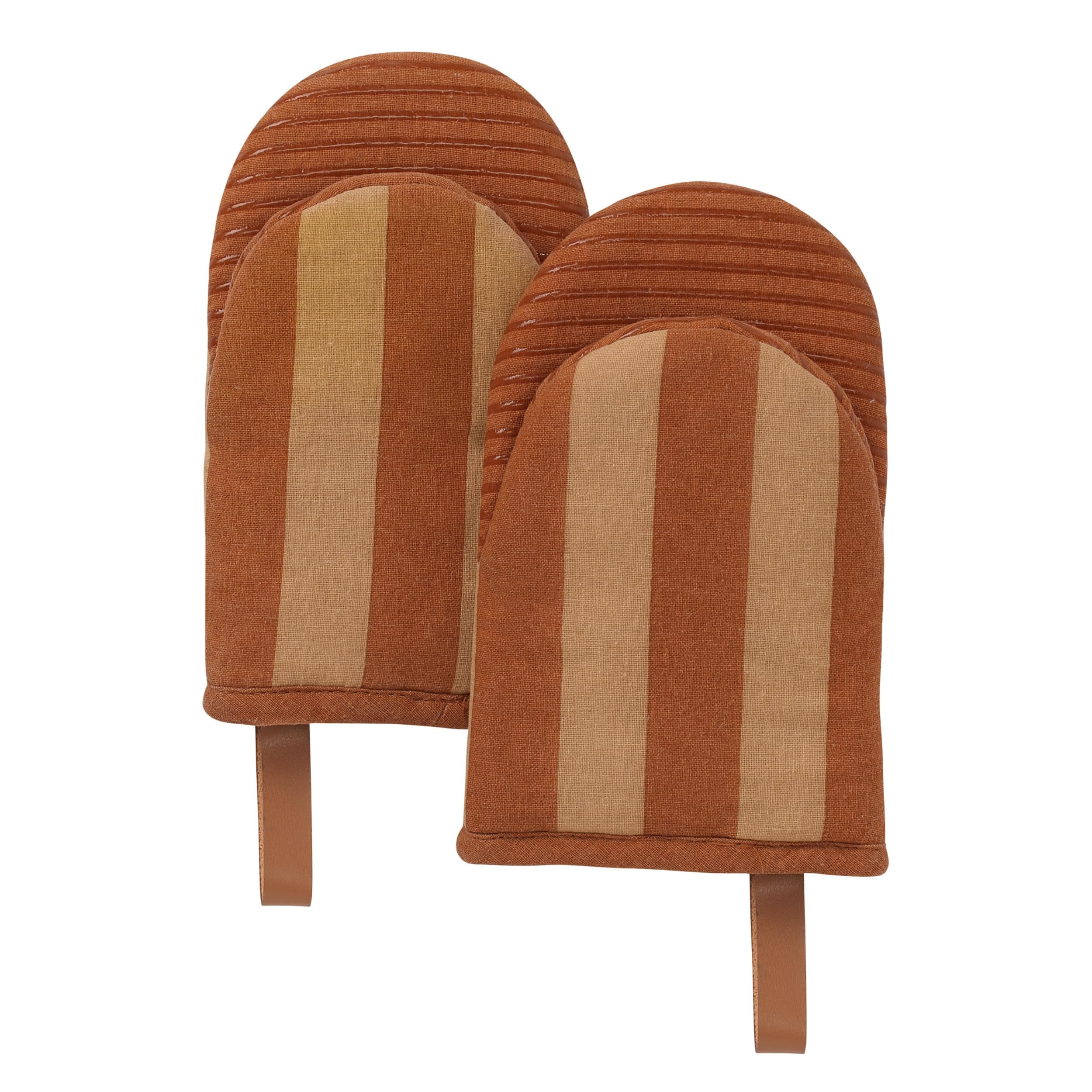 Folkulture Mini Oven Mitts Heat Resistant | (5.75x9) Set of 2 Orange Oven Mittens | Short Oven Gl... | Amazon (US)