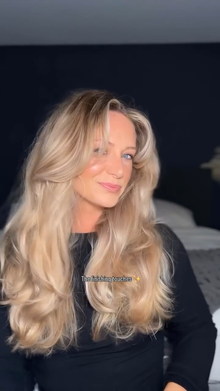 Final touches: Blowout edition 😌

Always sleep in the overnight rollers! 
Using kitsch hair perfume while still in rollers because curly hair 😆 
Lip is: Sephora suede liner+ Elf lip plumping gloss in Mocha Twist
Using Marc Anthony hairspray for extra volume 🥰