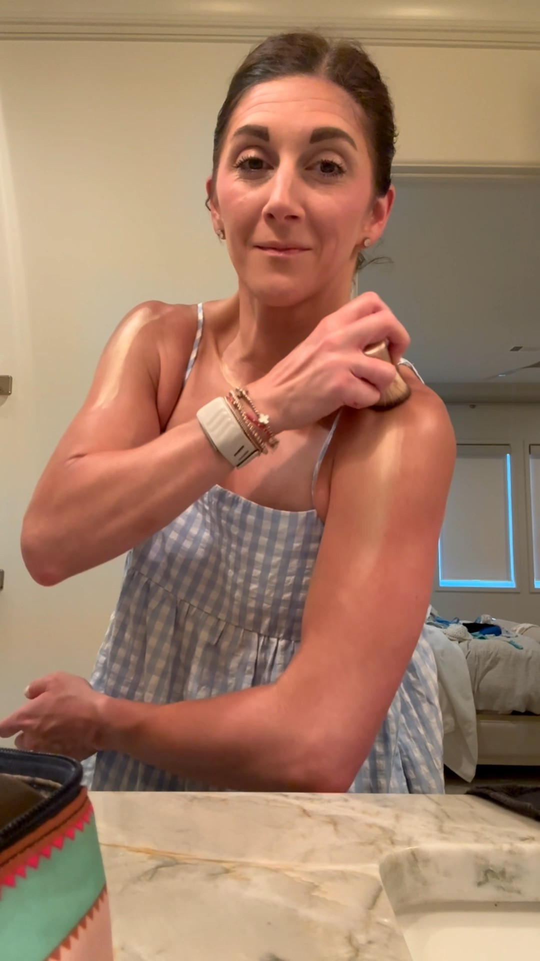 Dibs is 20% off for memorial weekend with code: DIBSSUMMER! Love this highlighter for collarbone, arms, and legs. Gives such a nice shimmery glow for summer!

Click the images here to shop!

Beauty | skincare | shine | glow | highlighter | dibs | night out | make up | balm | mom life | summer | sale

#LTKSaleAlert #LTKgrwm #LTKBeauty