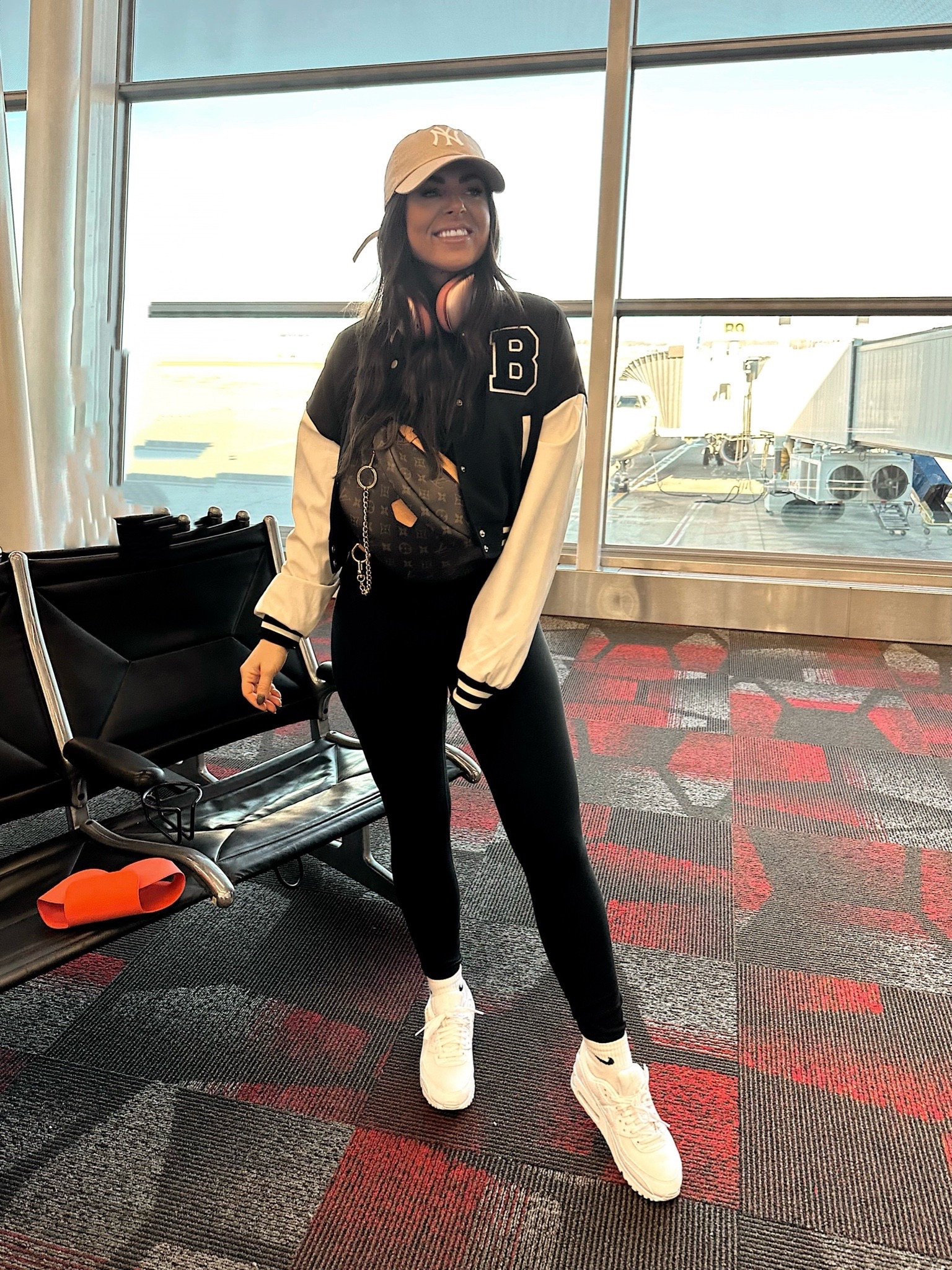 Airport look! 

#LTKtravel #LTKstyletip #LTKFind