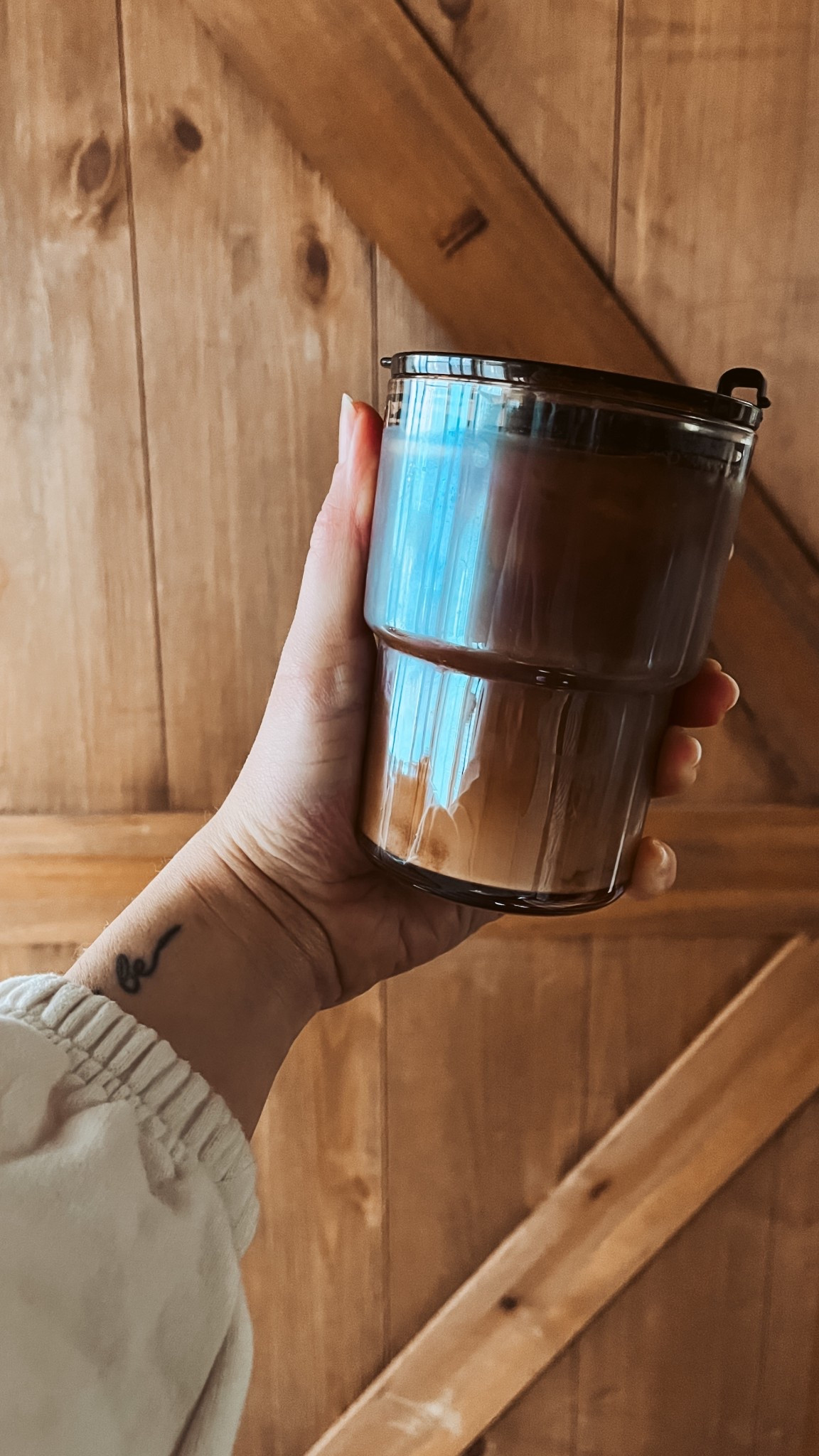 2:00 iced coffee in the cutest glass coffee cup! 

I’ve had my eye on these aesthetic iced coffee cups for months and finally just bought them!

#LTKFindsUnder50 #LTKHome