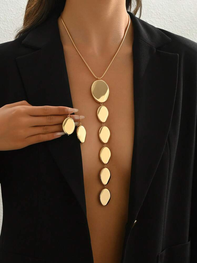 2pcs Gold Metallic Geometric Asymmetrical Ellipse Pendant Necklace & Earrings Set, Exaggerated Ex... | SHEIN