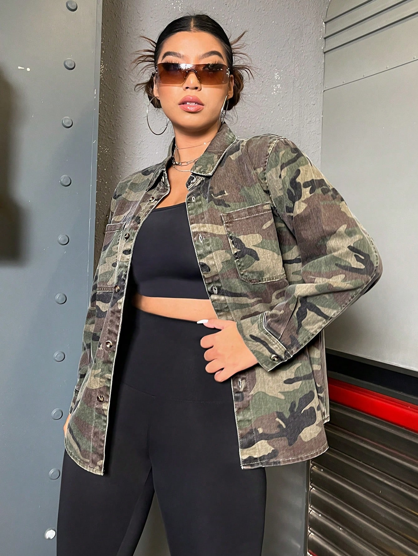 Plus Camo Print Patched Pocket Denim Jacket | SHEIN