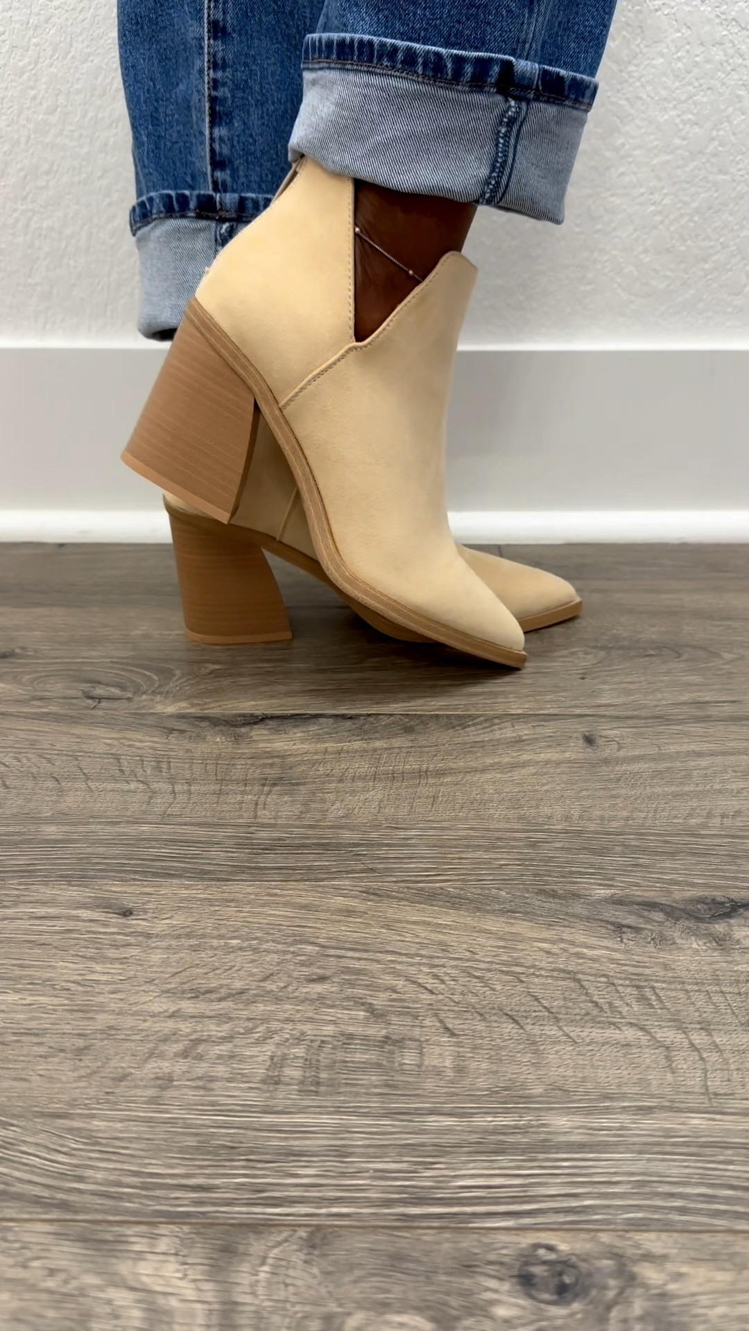 I love these ankle boots. They are easy to pair with outfits you already have. If you aren't a huge heel love then the chunky style is great for you. They make them easy to walk in and I did go with my normal size(8). They do have half sizes available. 


Fall boots

#LTKSaleAlert #LTKShoeCrush #LTKSeasonal