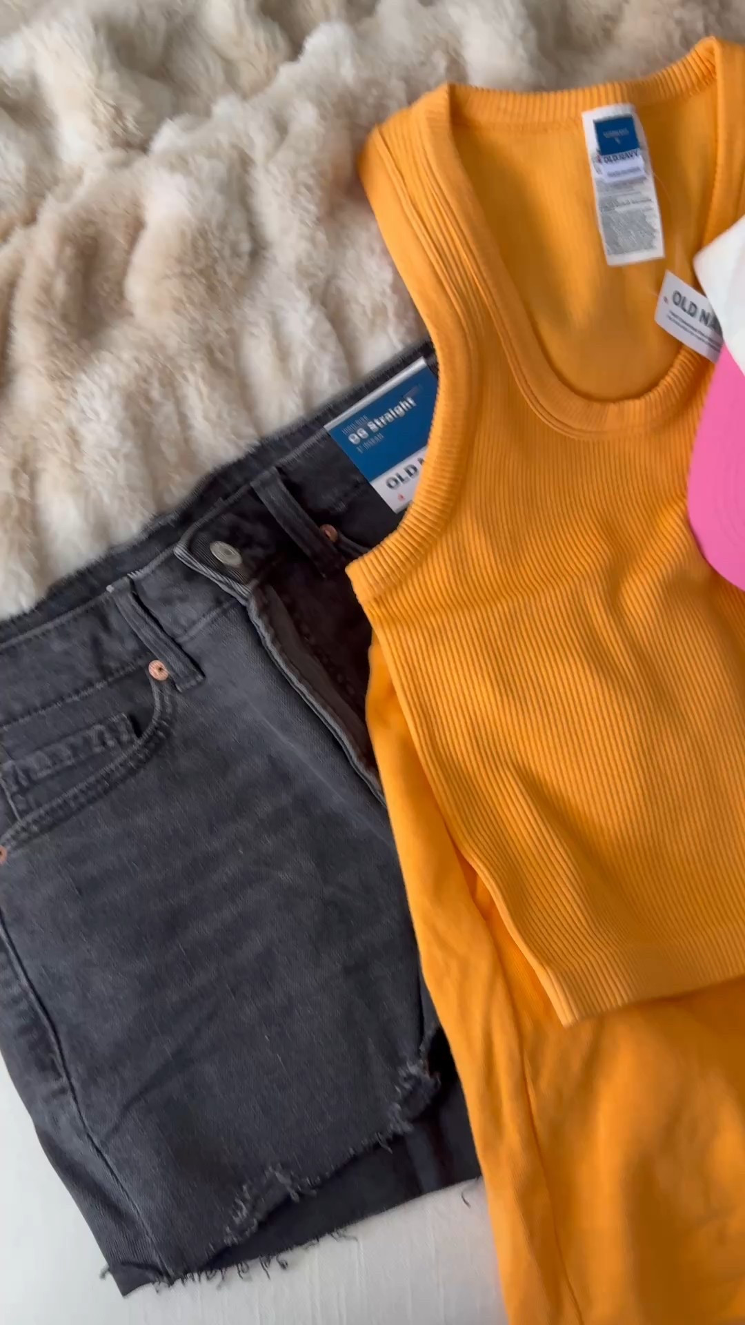 Old navy mini haul for spring break! 

#LTKTravel #LTKFindsUnder100 #LTKFindsUnder50