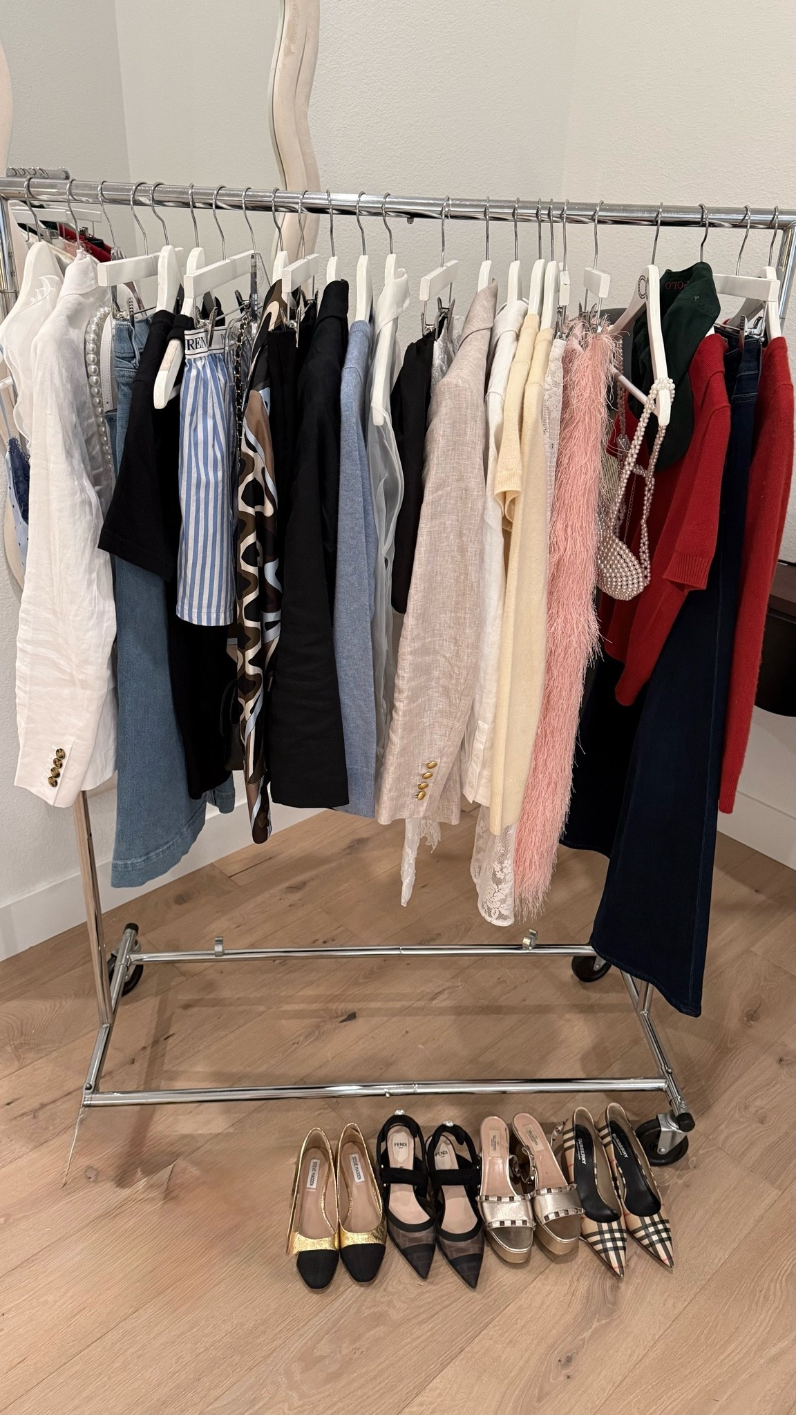 Challenge accepted-  packing a carryon  for a 4 day fashion conferenc- dress codes call for with at least 2 head to toe styled looks a day, no repeats, and all on brand.