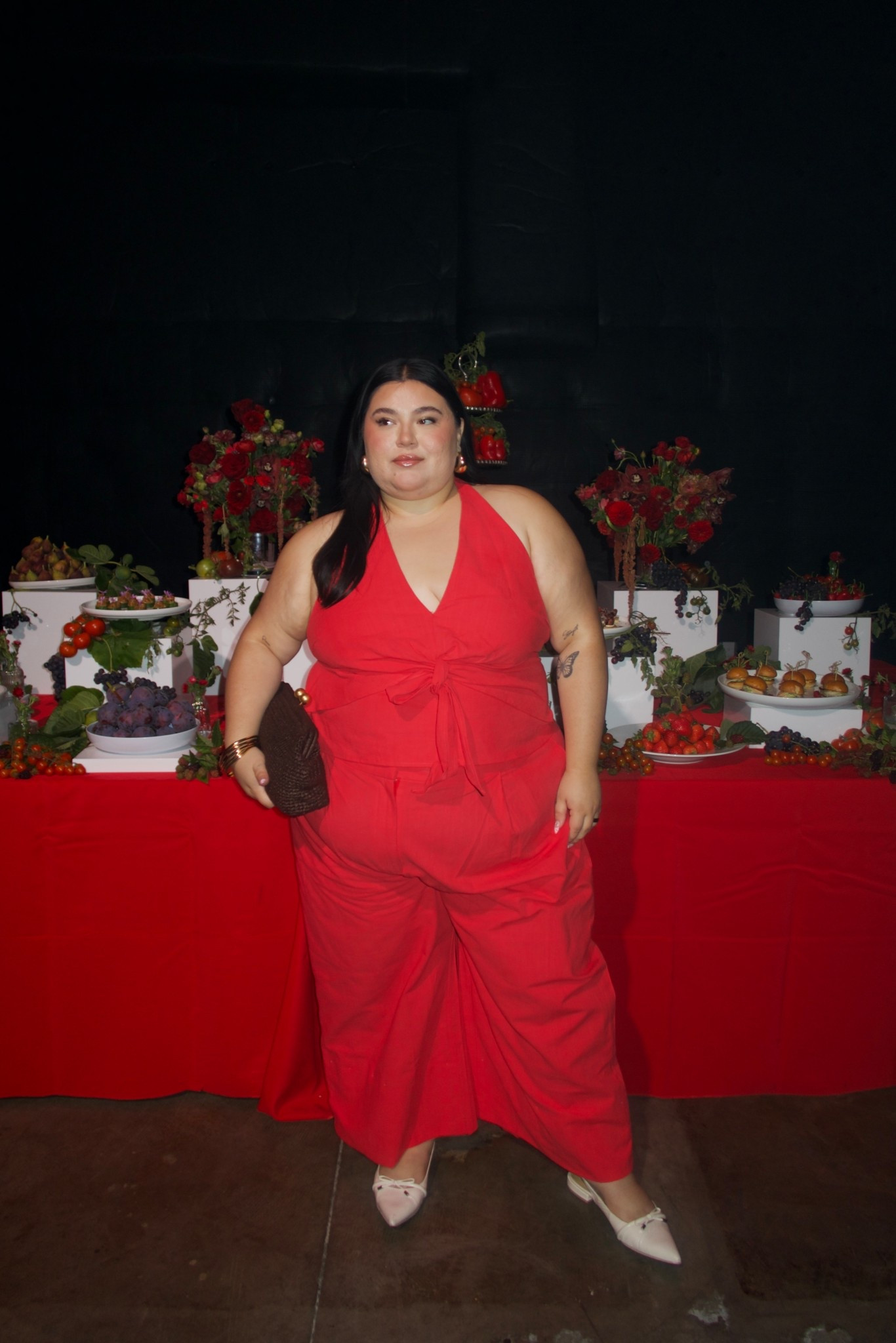 top: 22
bottoms: 26 and hemmed 

#LTKPlusSize #LTKStyleTip #LTKFindsUnder50