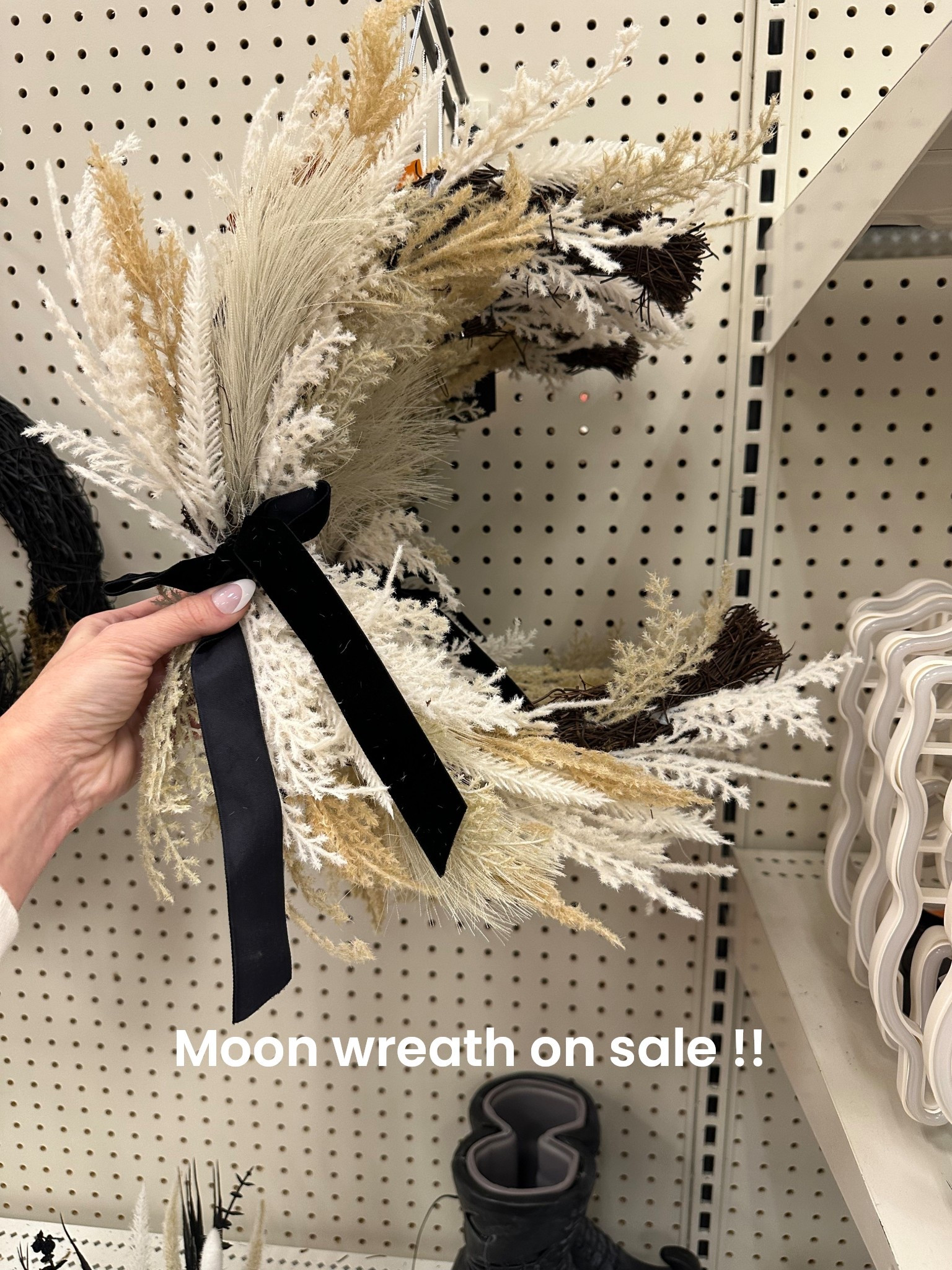 Moon wreath on sale target 30% off


#wreath #targetHalloweenfinds #TargetStyle #TargetHalloween #HomeDecor


#LTKHalloween #LTKFallSale #LTKSeasonal