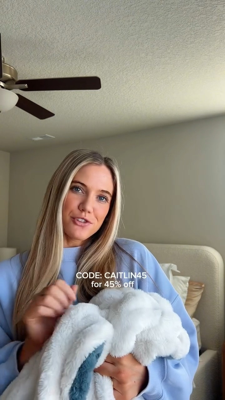 actually my favorite blankets ever @lolablankets use code: CAITLIN45  for 45% off