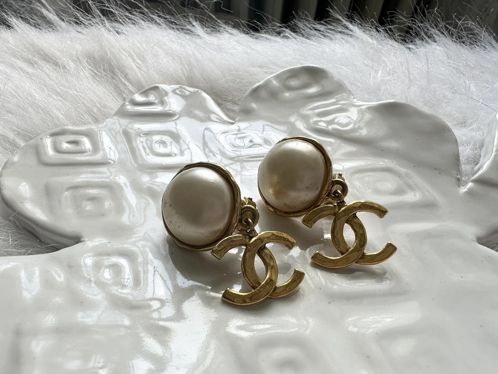 Chanel Vintage Pearl CC Gold Drop Dangling Earrings | eBay | eBay US