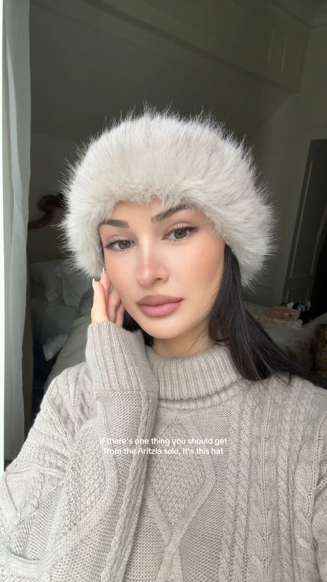 Love this @aritzia hat 🤎 #aritzia 

#LTKootd #LTKCyberWeek #LTKSaleAlert