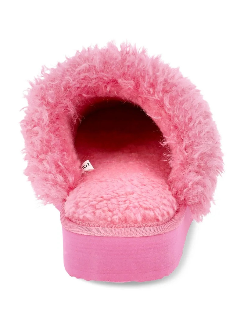 No Boundaries Women's Fuzzy Platform Slippers | Walmart (US)