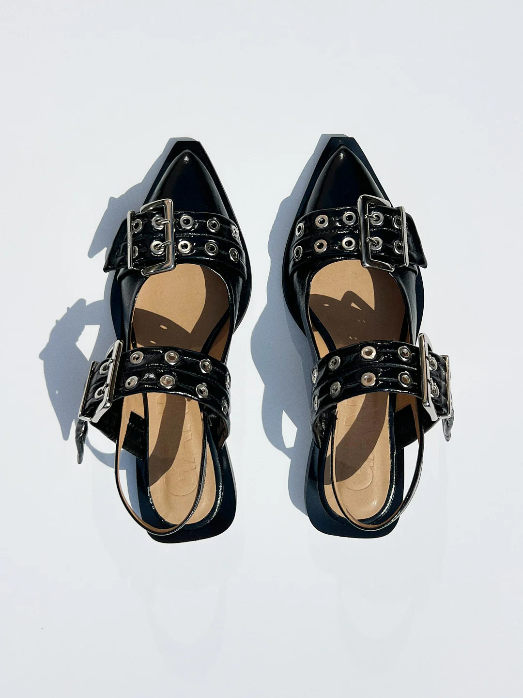 Chunky Buckle Ballerina Naplack - Black | Lisa Says Gah