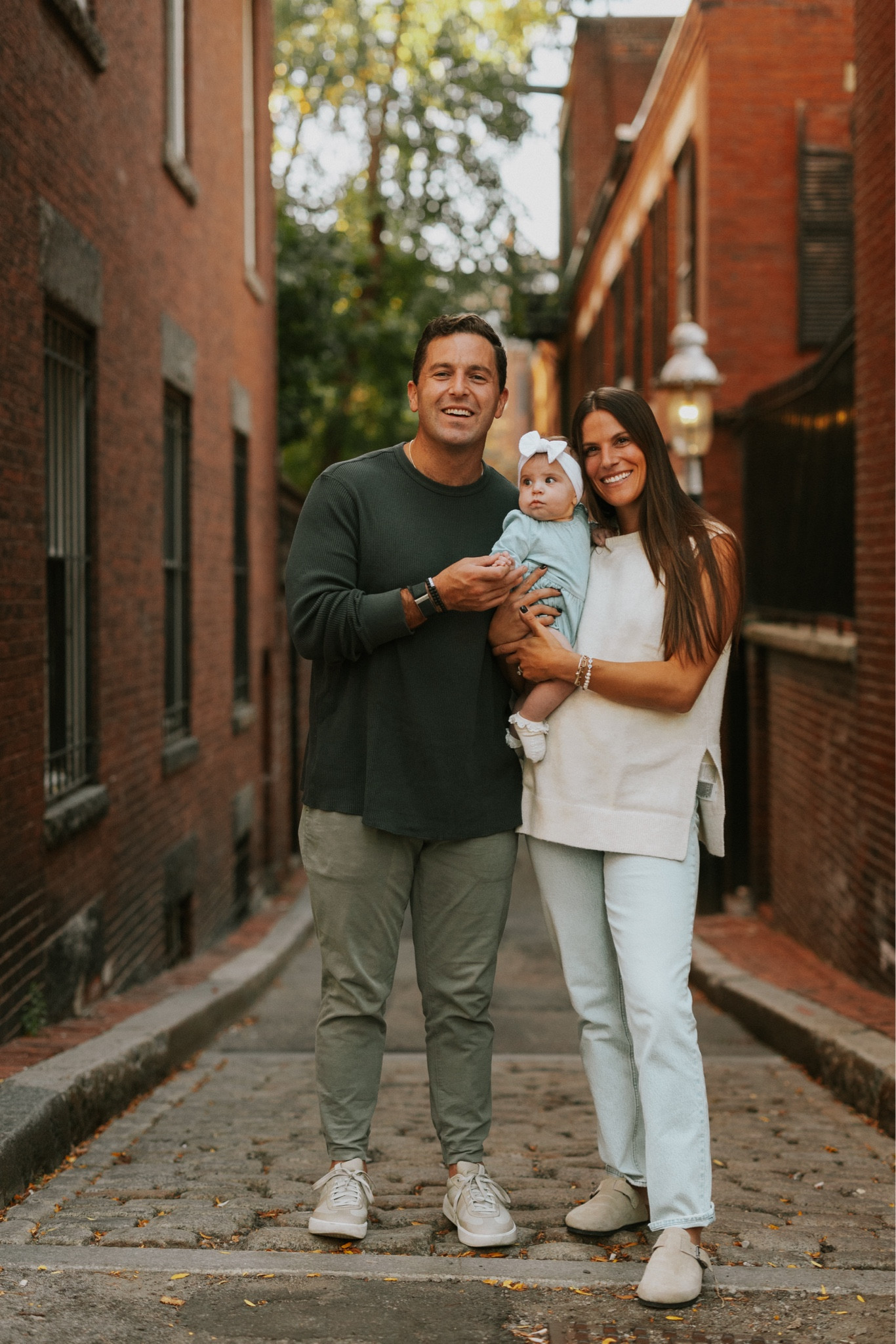 Fall family photos 
Size 27 regular in jeans 
Small in sweater 
