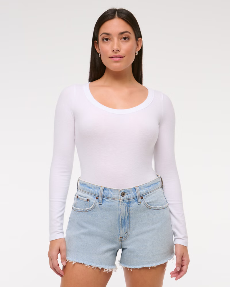 Curve Love High Rise 90s Cutoff Short | Abercrombie & Fitch (US)