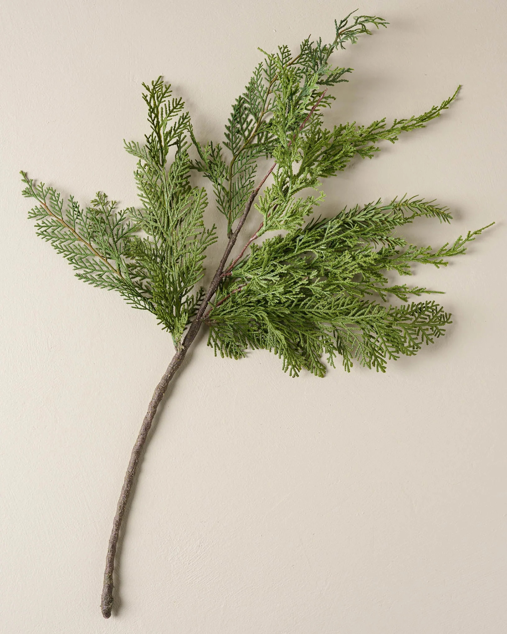 Real Touch Cedar Mix Stem | Magnolia