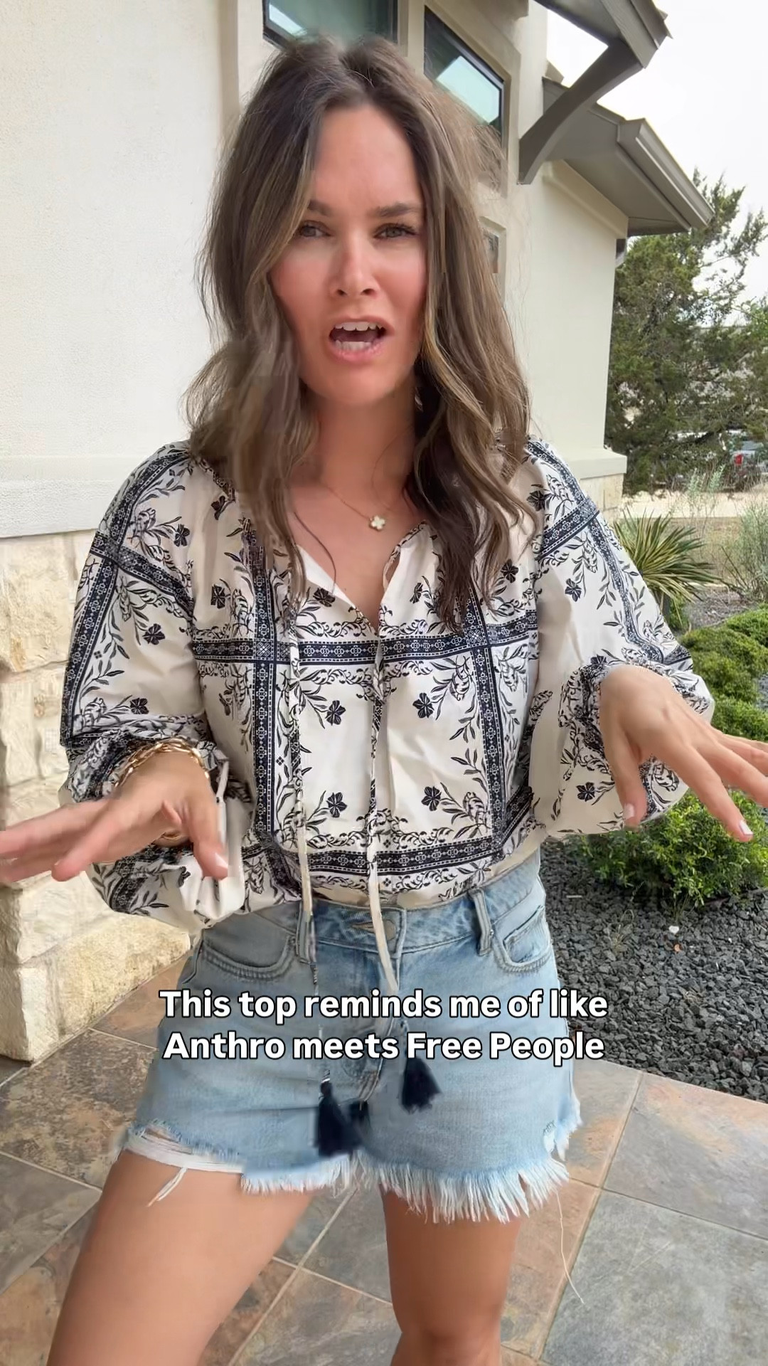 This Anthro look-alike top paired with my go-to denim shorts is one of those outfits that works for everything. Perfect for picking up the kids from school or lunch with some girlfriends. ￼

#LTKootd #LTKSeasonal #LTKmomlife