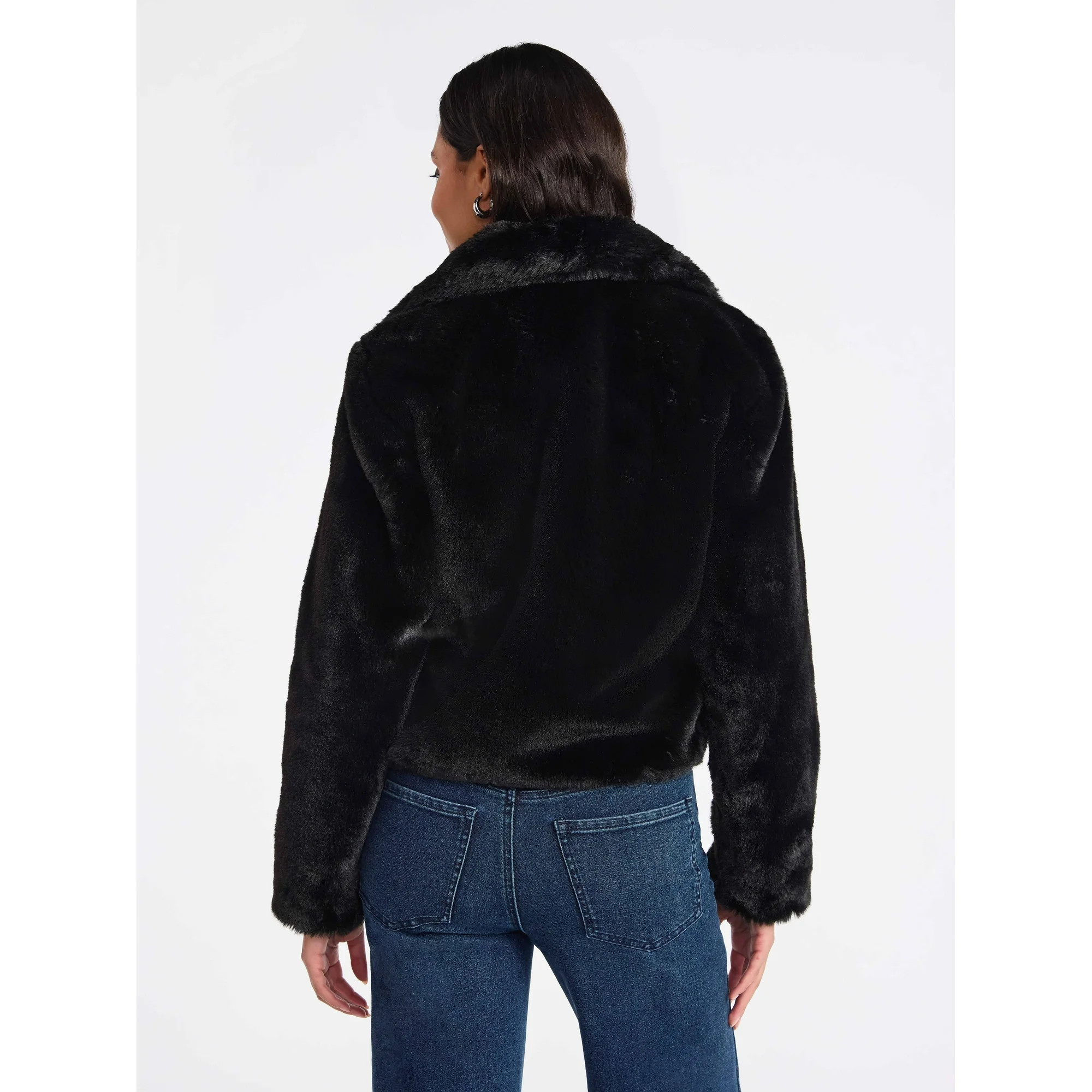 Sofia by Sofia Vergara Women's and Women's Plus Size Faux Fur Chubby Jacket, Sizes XS-4X | Walmart (US)
