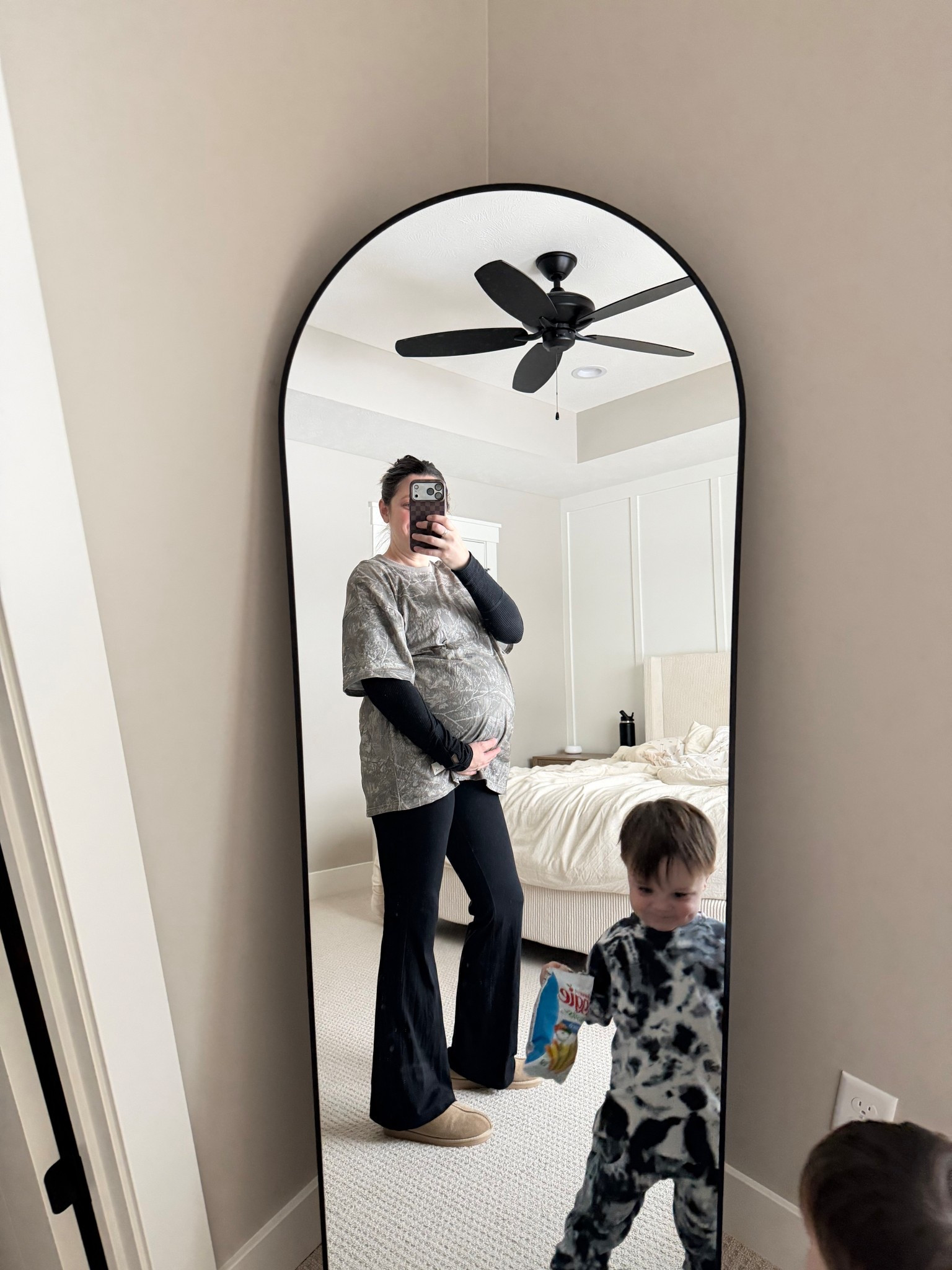 24 wk bumpdate 

#LTKBaby #LTKootd #LTKmomlife
