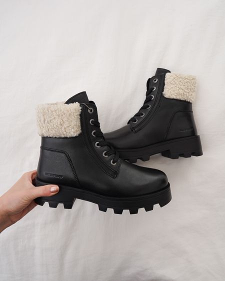 Winter boots with shearling detail. These are super warm and waterproof, great for the winter season!

#winterboots #blackboots #workboots #womensboots

#LTKGiftGuide #LTKCyberweek #LTKHoliday