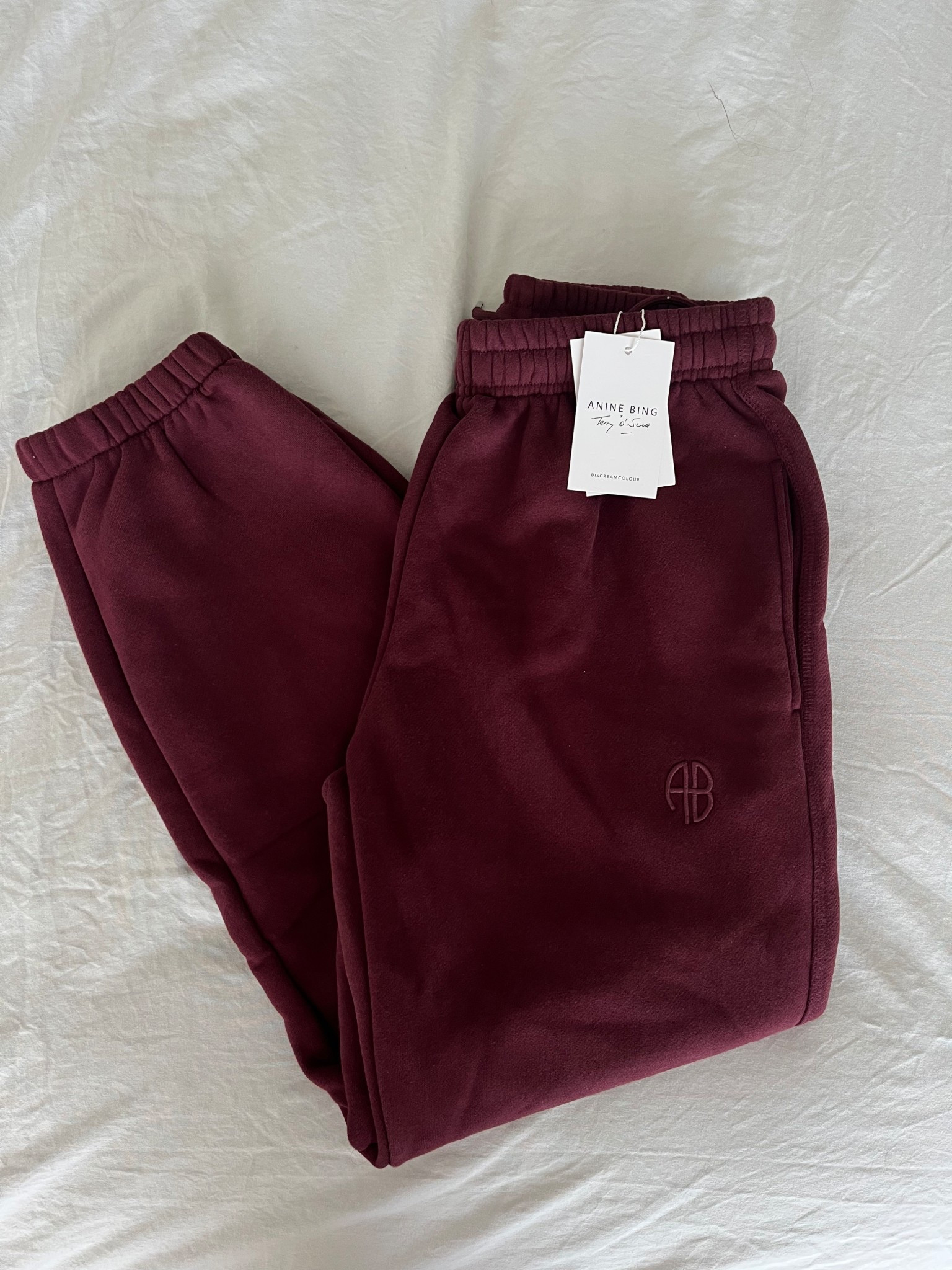 Anine Bing Sweatsuits💌

#LTKtravel #LTKstyletip #LTKspring