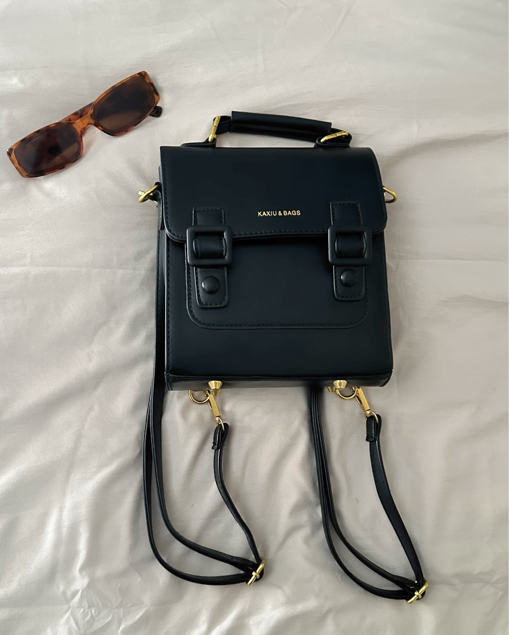 I’ve been grabbing this purse daily! Doubles as a handbag or a bookbag so it’s perfect when I’m running around. 

#LTKStyleTip #LTKFindsUnder50 #LTKItBag