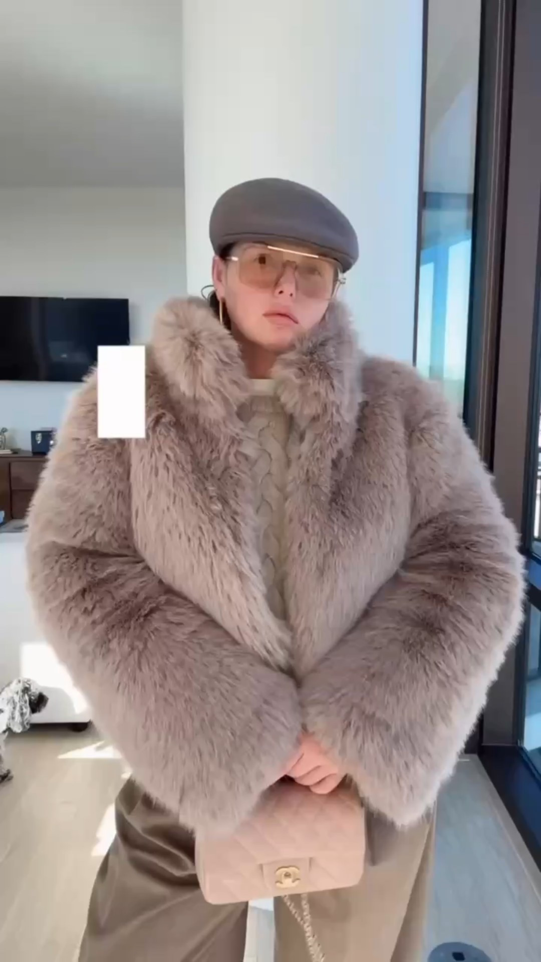 Faux fur
Winter outfit 